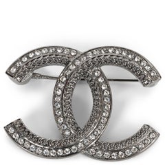 CHANEL Broche CC 21B STRASS & CHAIN