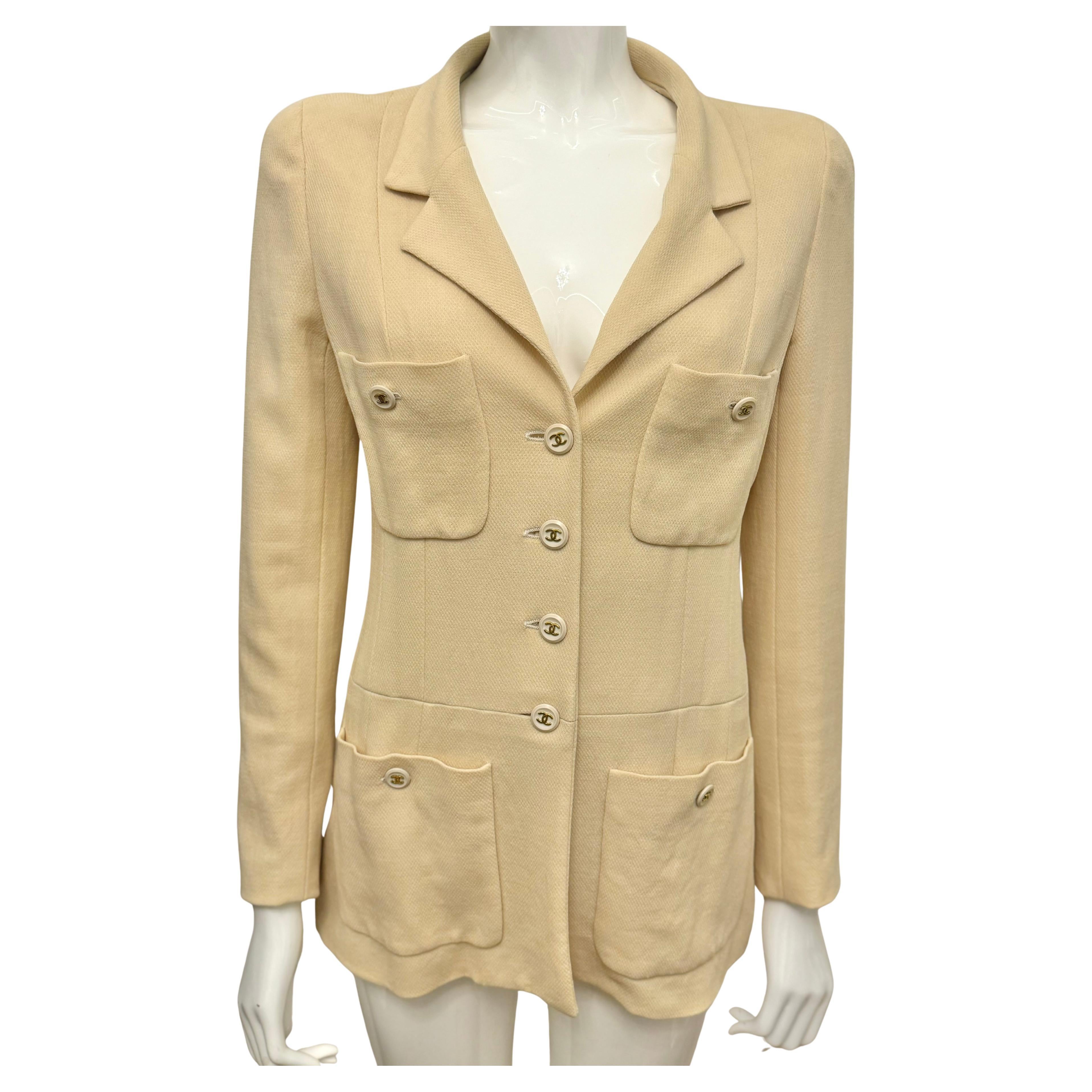 Chanel S/S 1995 Colección Barbie Chaqueta blanca de Karl Lagerfeld en venta