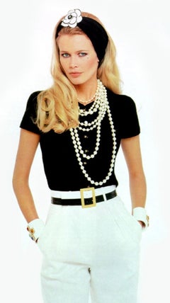 Chanel S/S 1995 iconic Barbie Collection runway two tone black and White belt