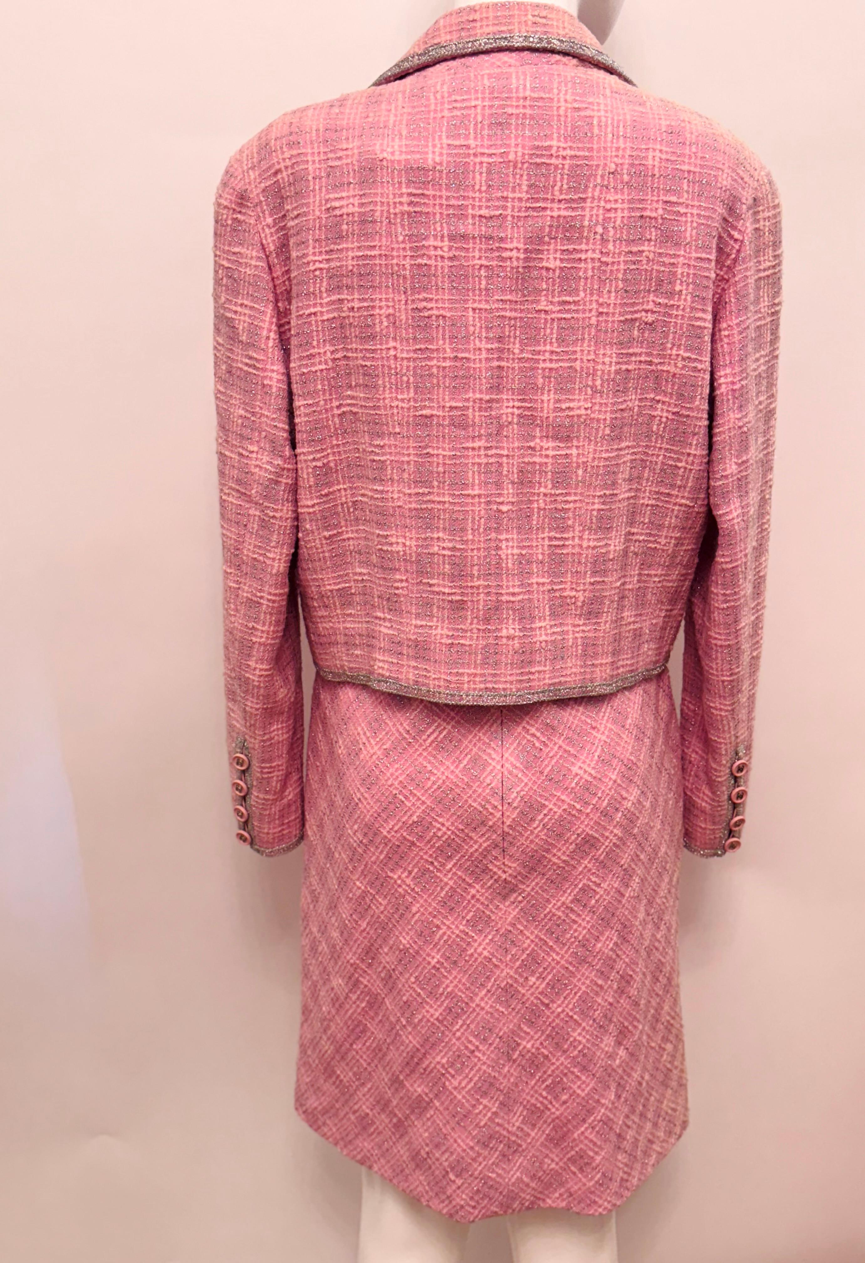 Chanel S/S 1997 fantaisie tweed rose argent lurex Veste et robe en vente 12