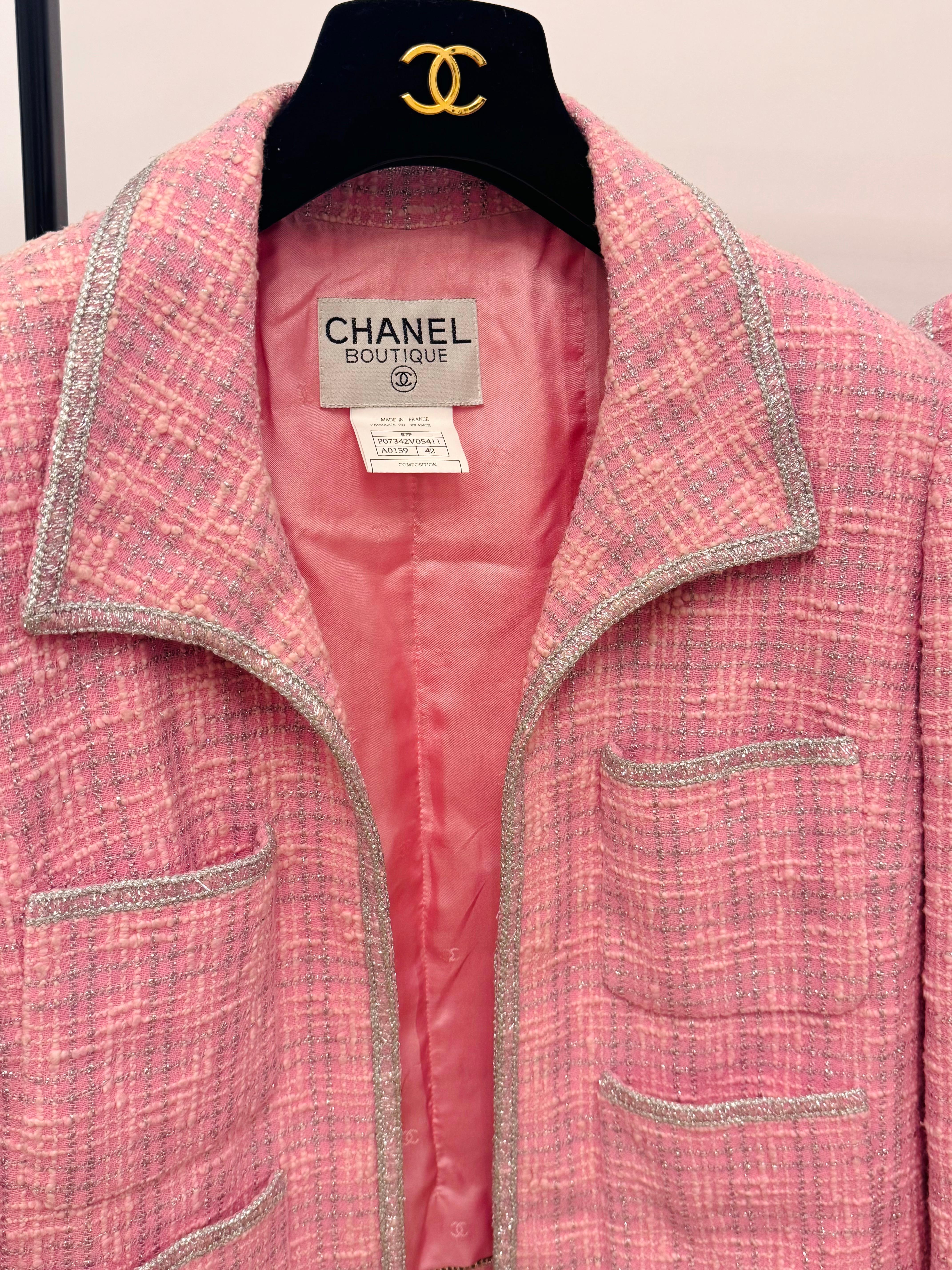 Chanel S/S 1997 fantaisie tweed rose argent lurex Veste et robe Pour femmes en vente