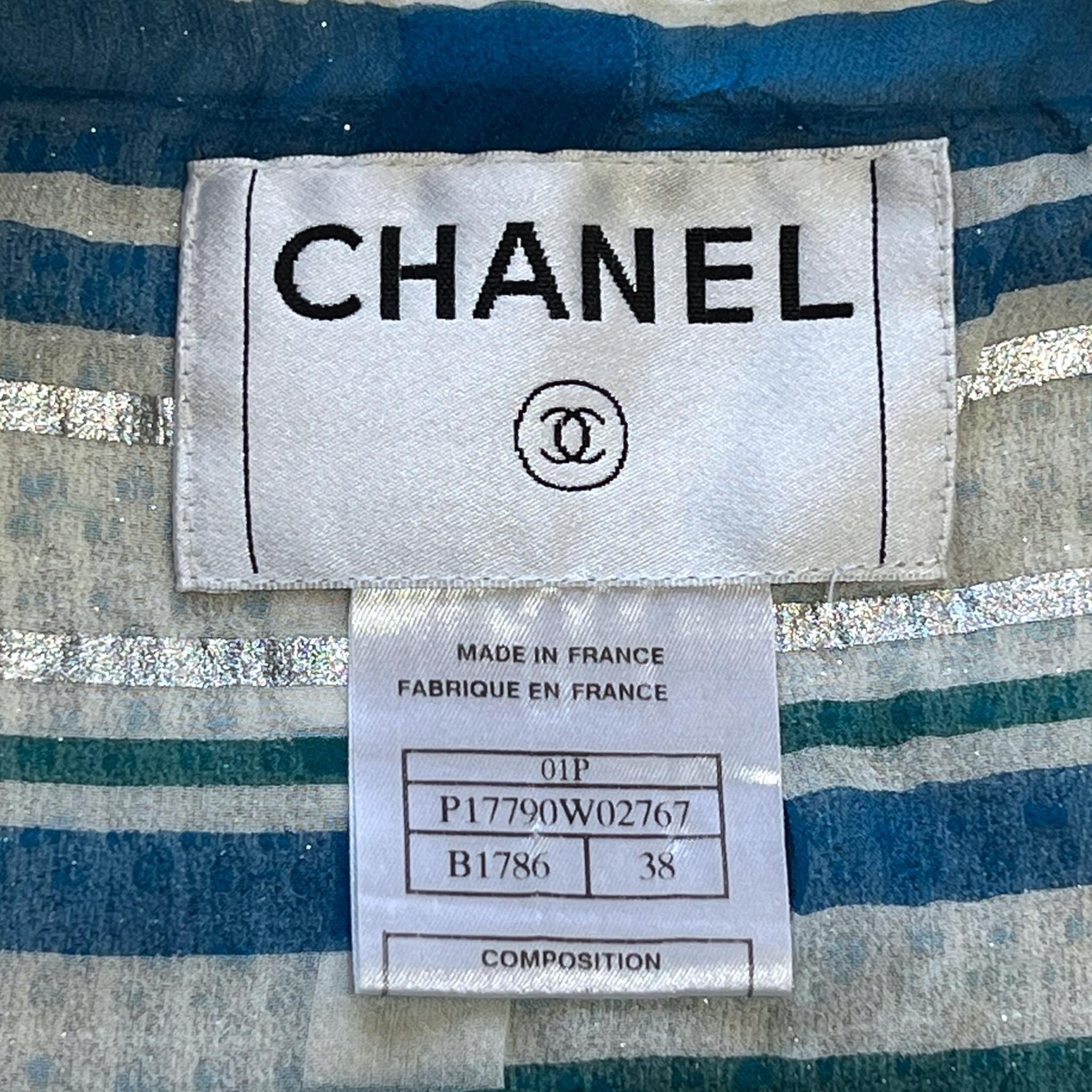 Abito Chanel P/E 2001 con gonna in tweed blu e lamé d'argento in vendita 11