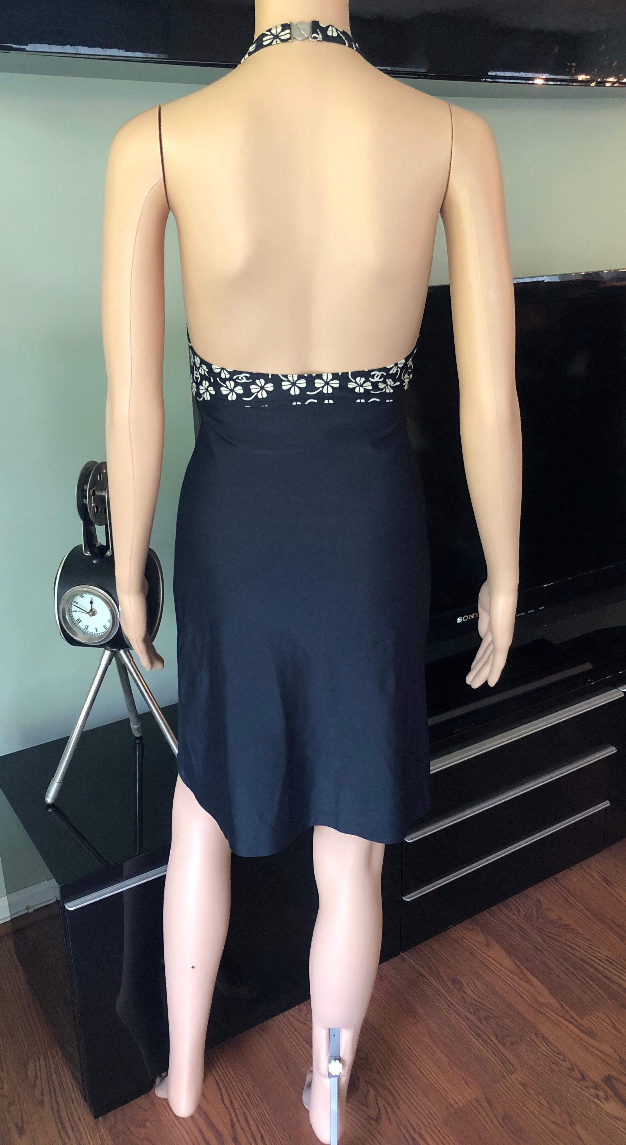 De las mujeres Chanel S/S 2001 CC Logo Trébol Mini Vestido Halter Espalda Abierta