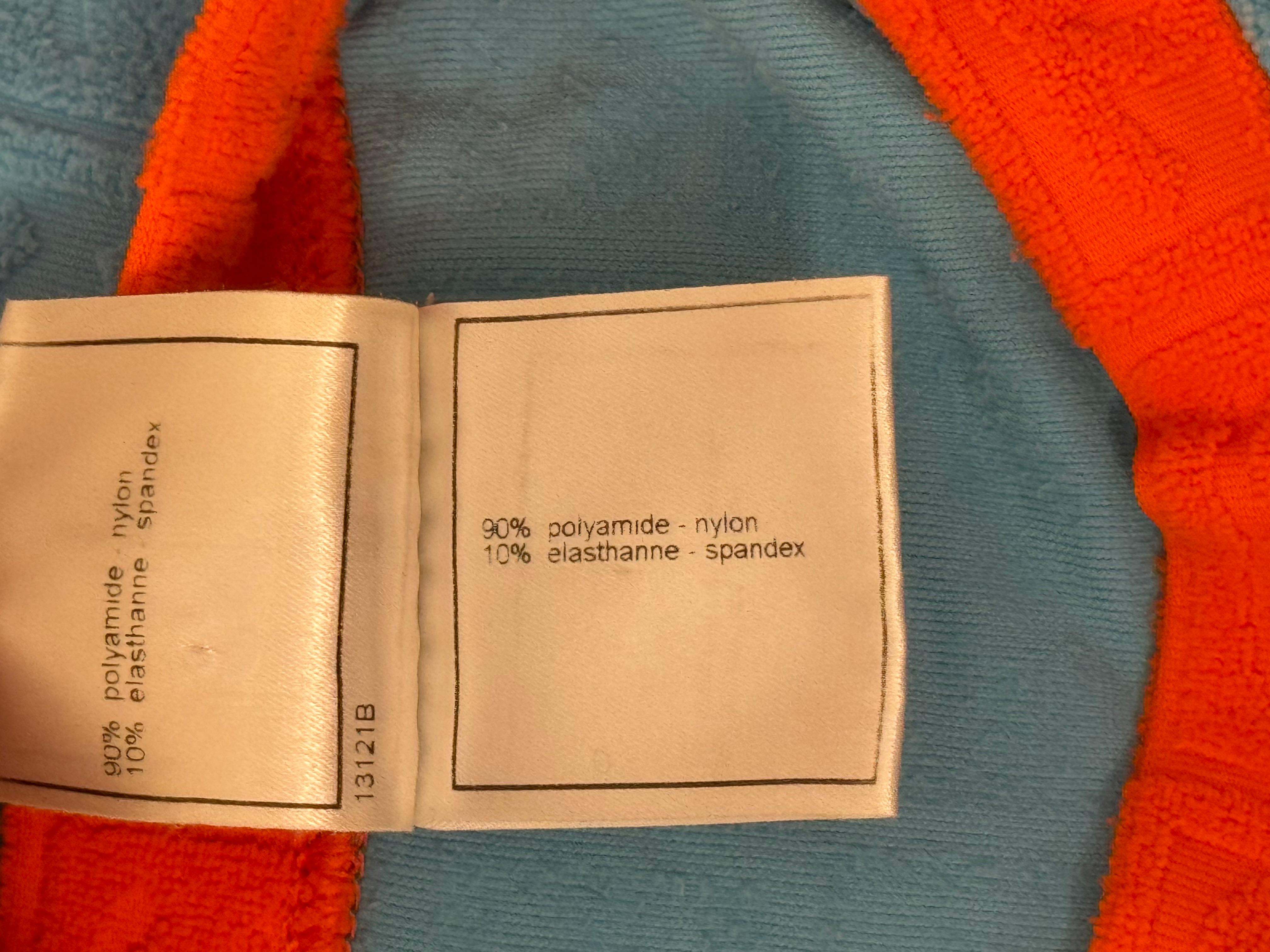 Canotta logomania Chanel P/E 2002 di Karl Lagerfeld in vendita 7
