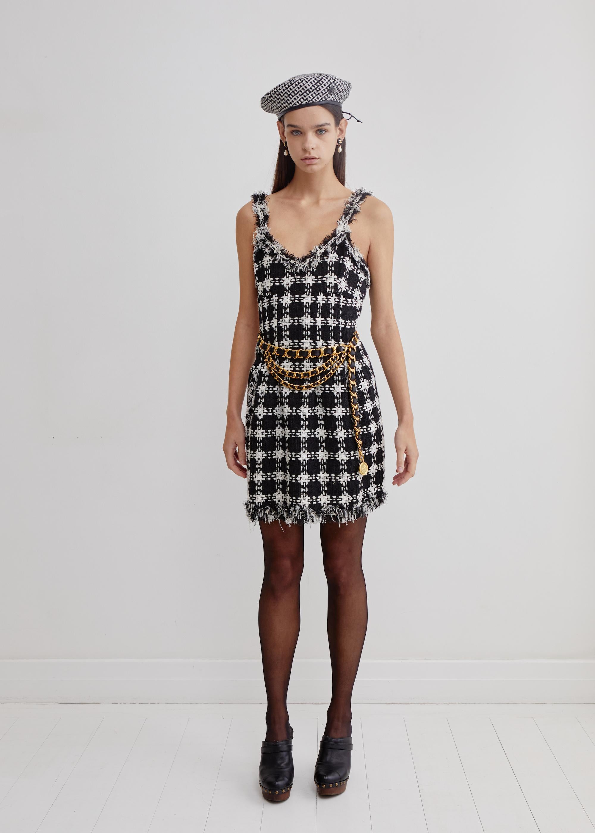 Chanel S/S 2007 runway Lesage black & white tweed mini dress Karl Lagerfeld In Excellent Condition In BELLEVUE HILL, NSW