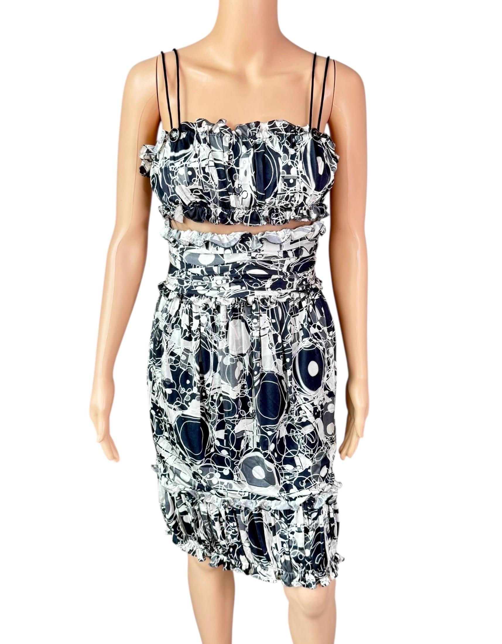Chanel S/S 2008 CC Logo Monogram Print Cutout Mesh Ruffled Silk Mini Dress Bon état - En vente à Naples, FL