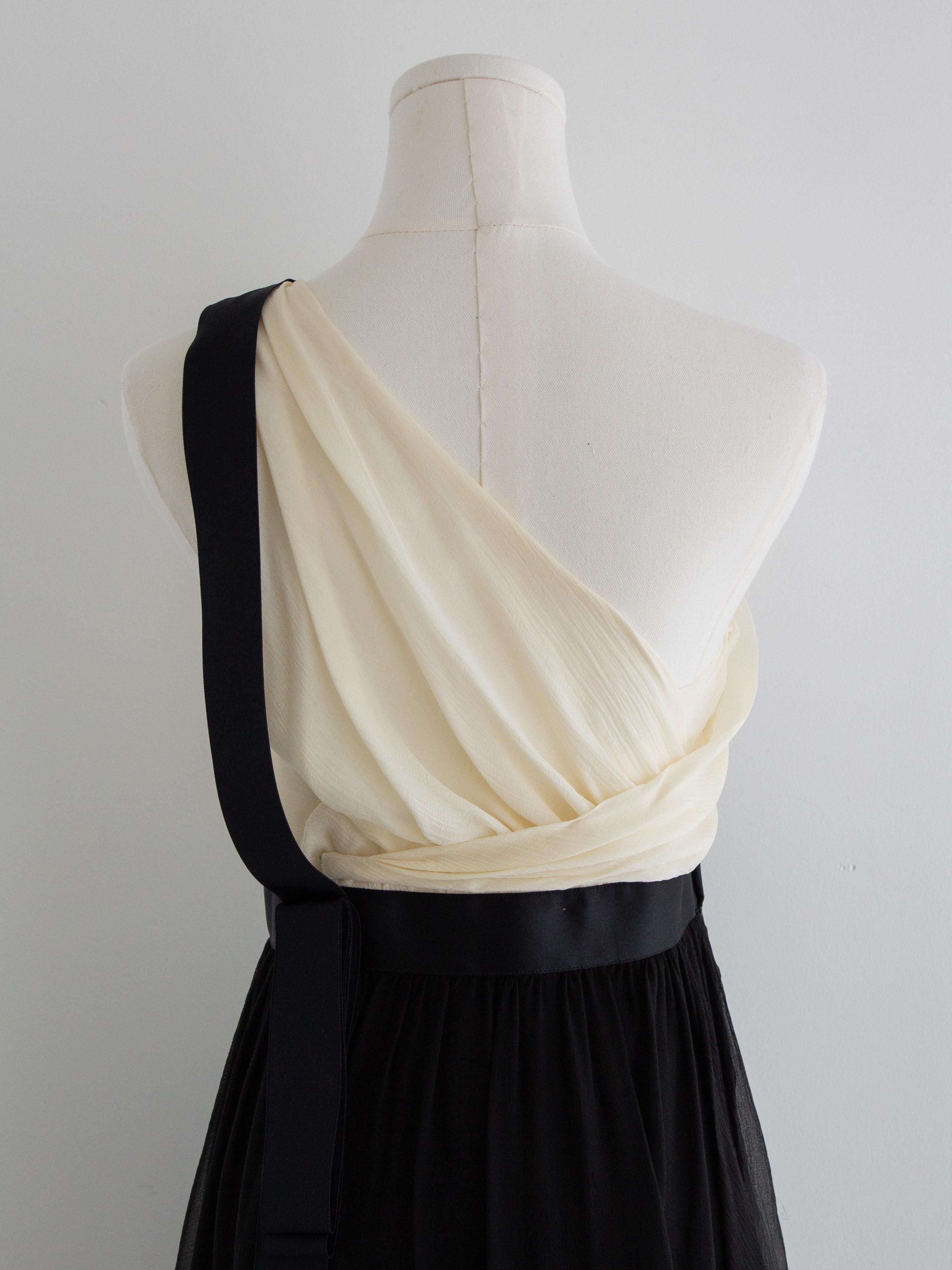 Chanel S/S 2010 Black White Grecian One-Shoulder Draped Silk 10P Gown For Sale 6