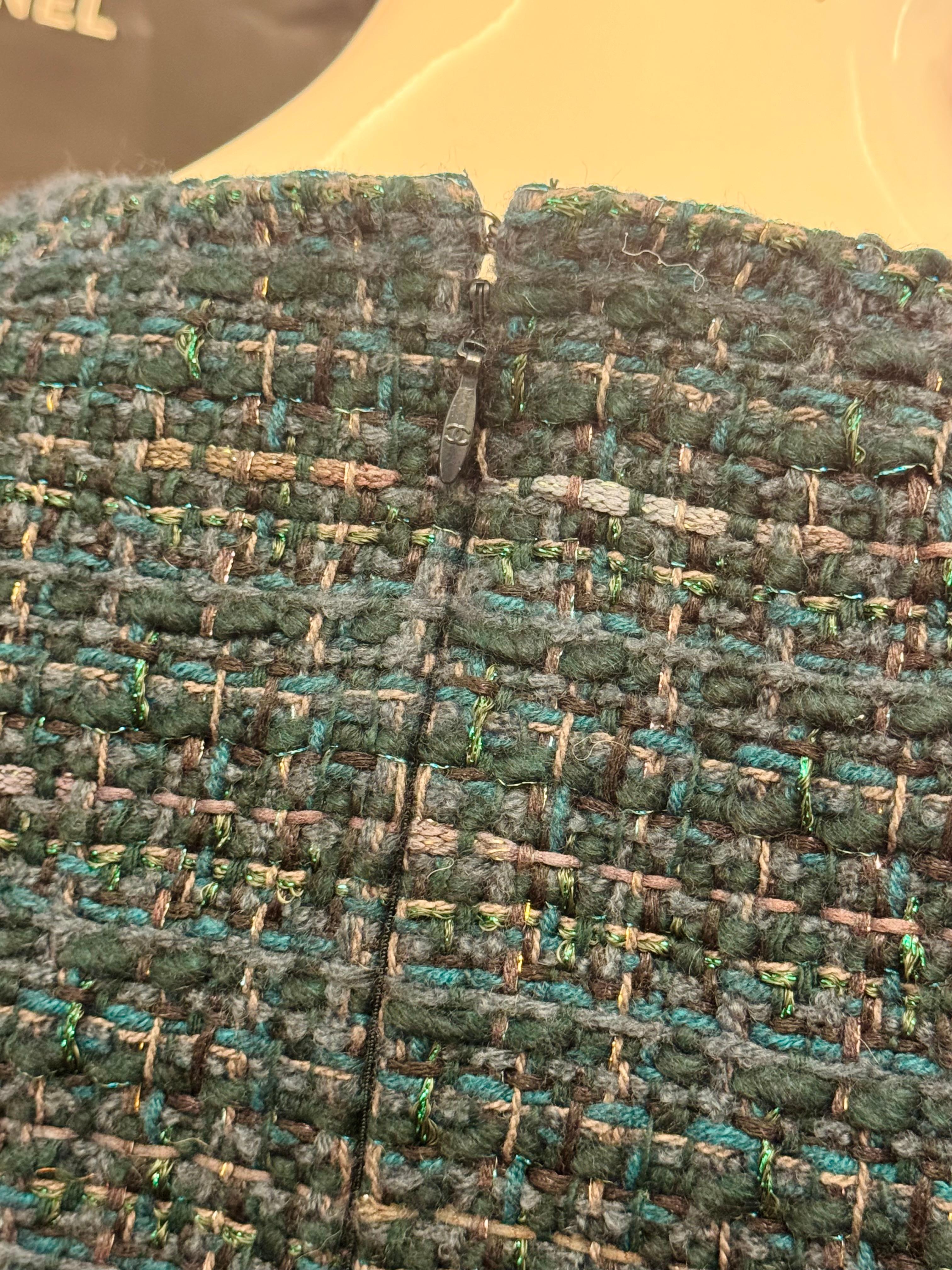 Robe verte en tweed fantaisie S/S 2012 de Chanel par Karl Lagerfeld en vente 6