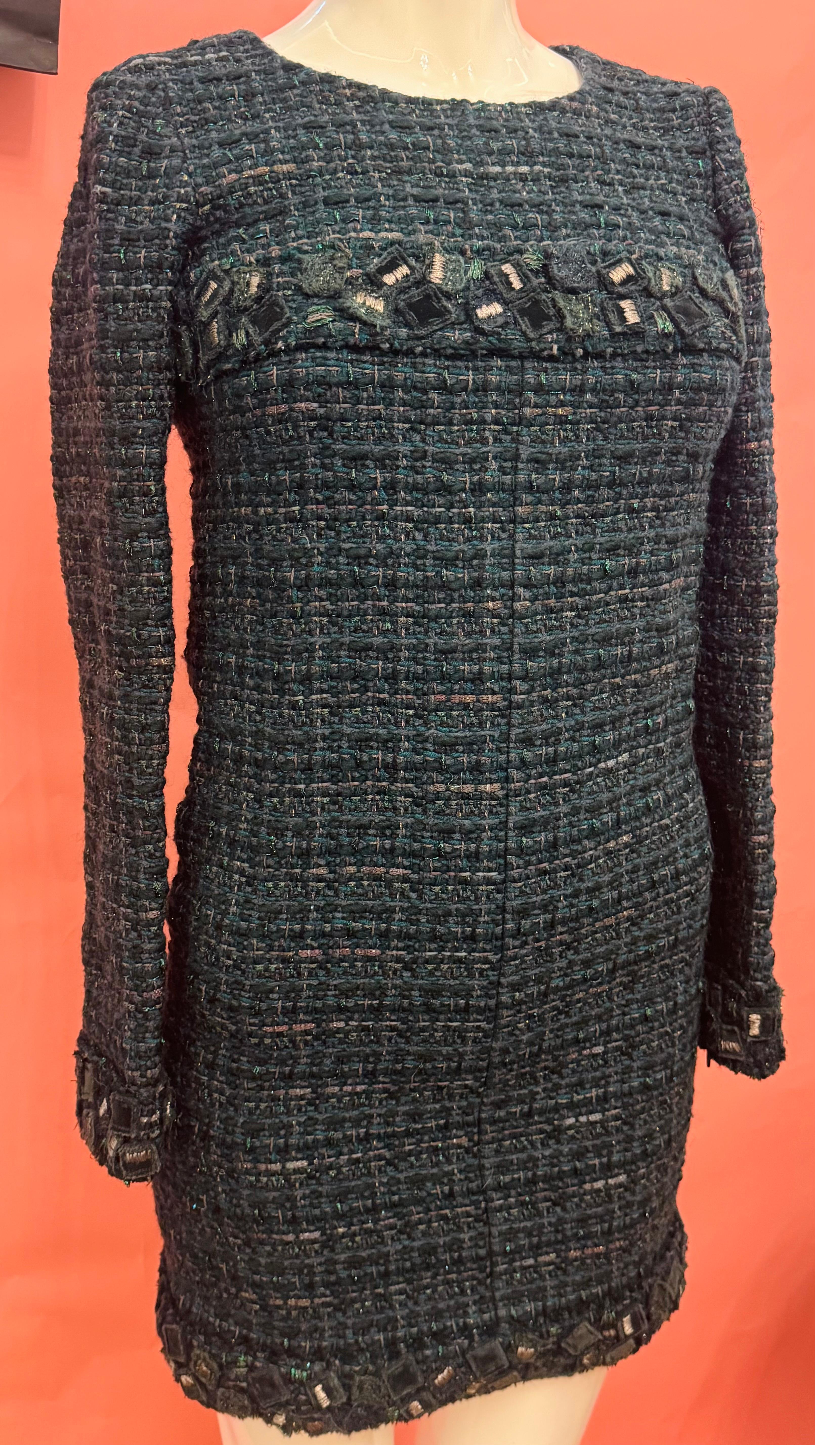 Robe verte en tweed fantaisie S/S 2012 de Chanel par Karl Lagerfeld Pour femmes en vente