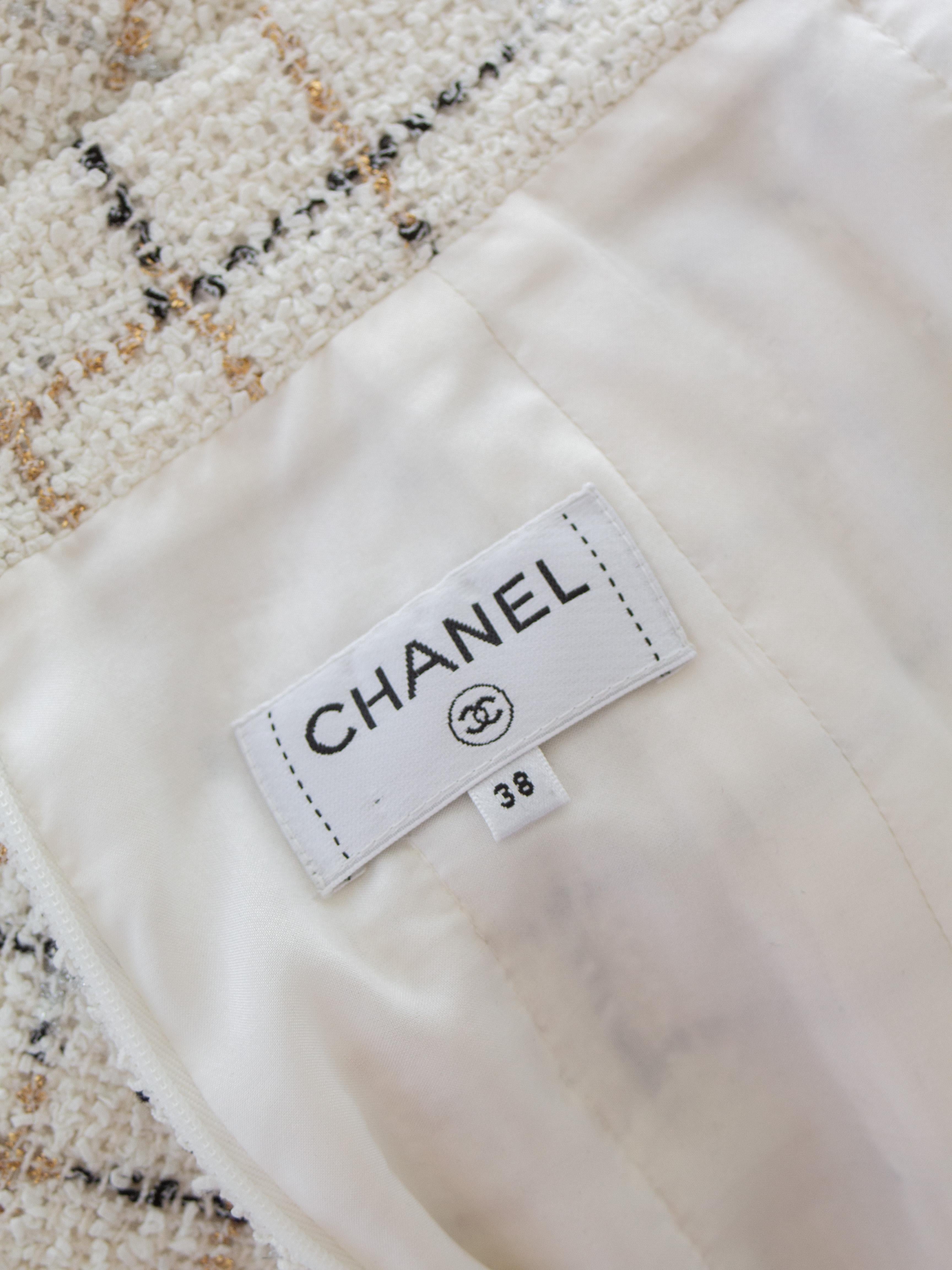 Chanel P/E 2017 Robot Cocobot Oro Bianco Nero Fantasia Tweed 17S Giacca Abito in vendita 15