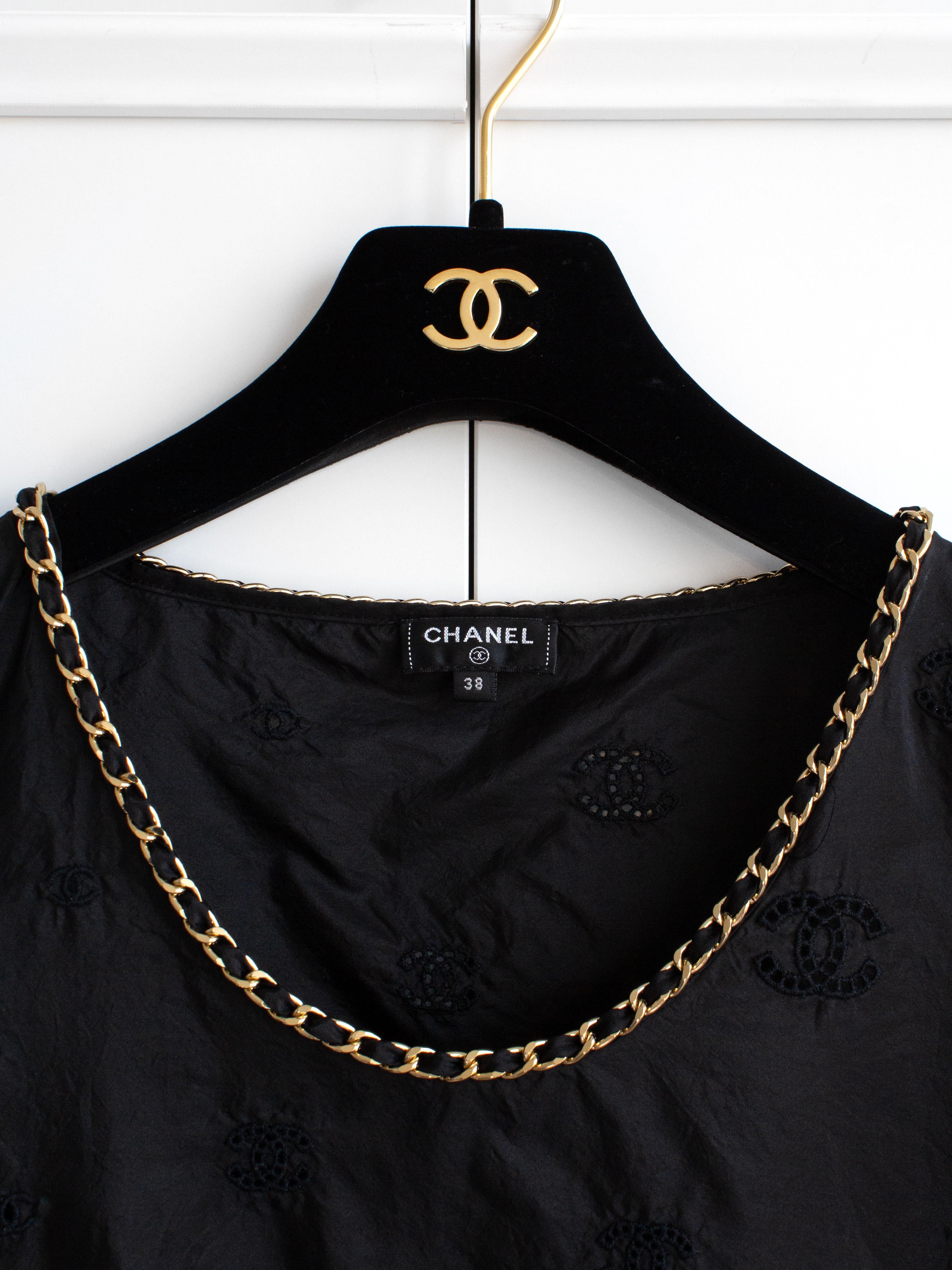 Women's Chanel S/S 2019 Pre-Collection Black CC Logo Gold Chain 19P Crop Top