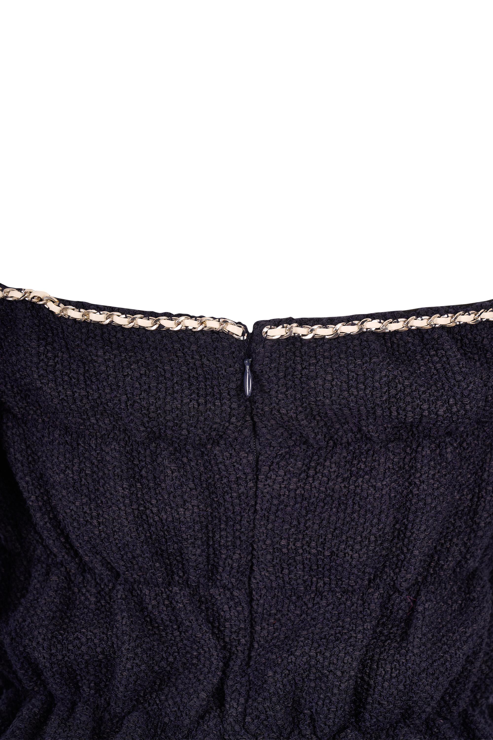 Chanel S/S 2021 - Top en maille à épaules dénudées - Bleu marine Excellent état - En vente à London, GB