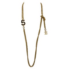 Chanel S/S 2023 Laufsteg Nummer 5 Gelbgold Sautoir Halskette