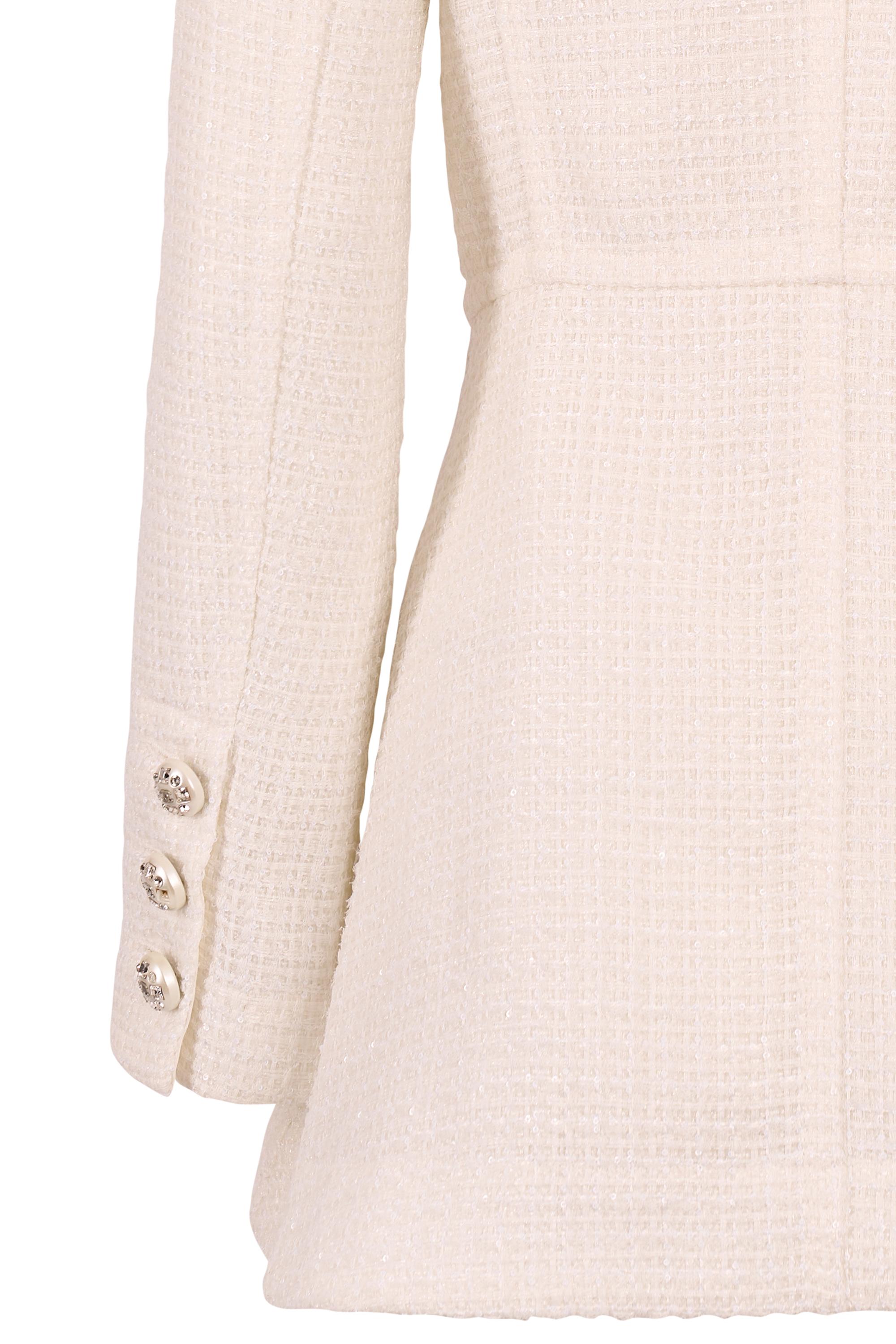 Chanel S.S. 2023 Giacca in tweed bianco in vendita 1