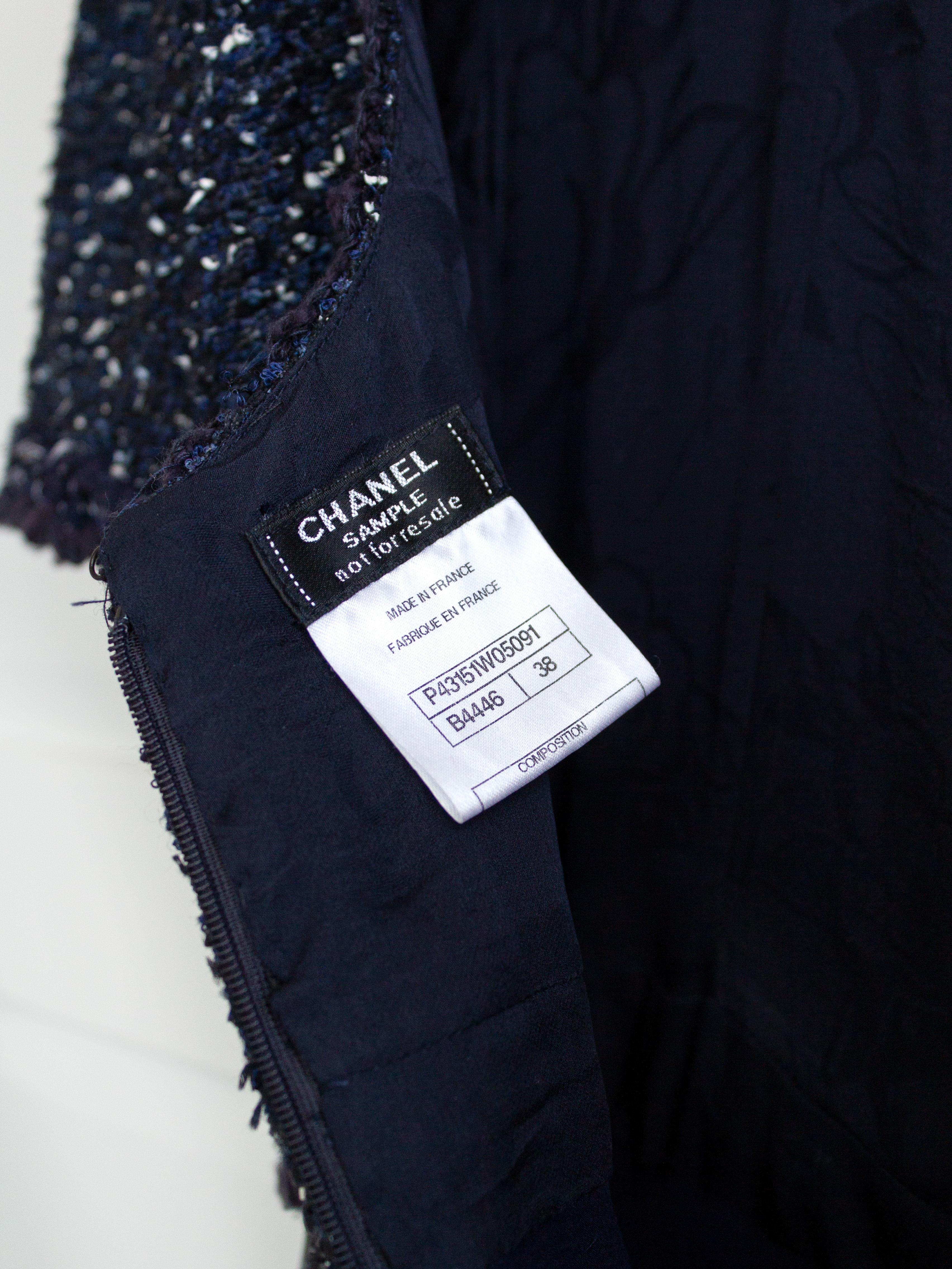 Chanel S/S2012 Starry Night Navy Fantasy Tweed Gripoix 12P Maxi Dress en vente 6