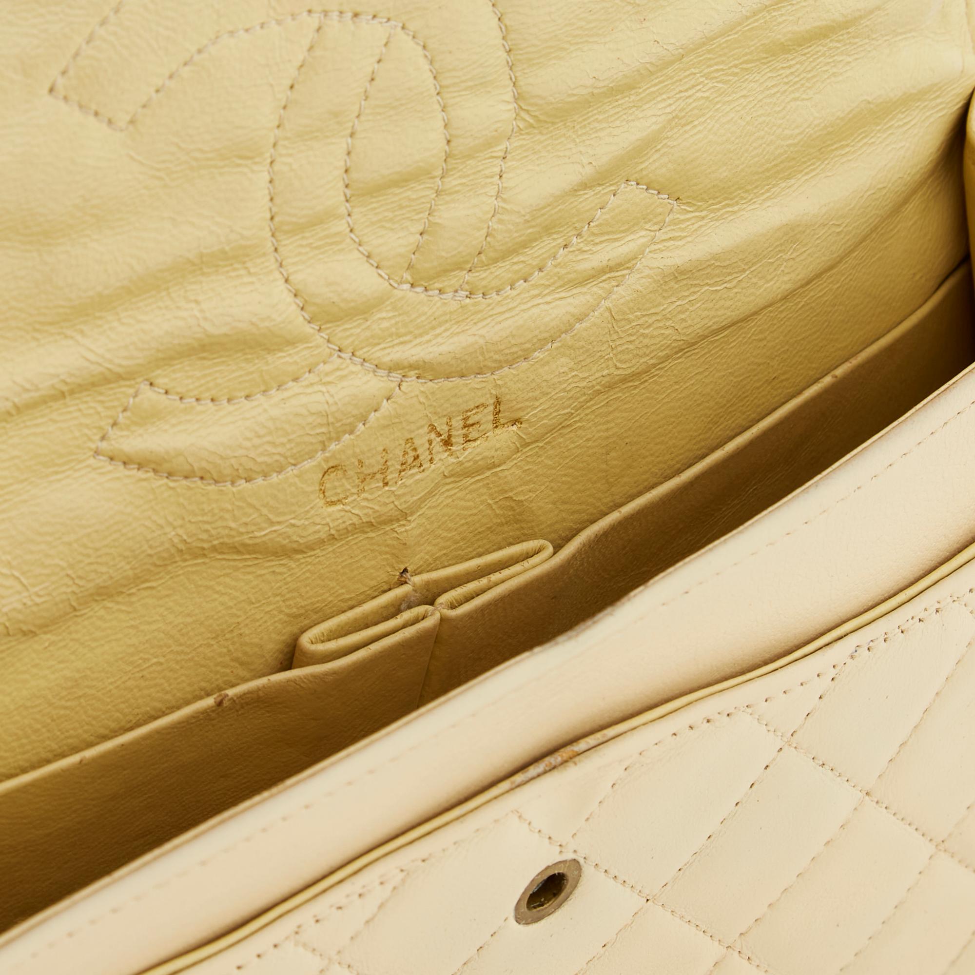 Chanel Sac Classique Timeless Bag double flap vanilla vintage 3