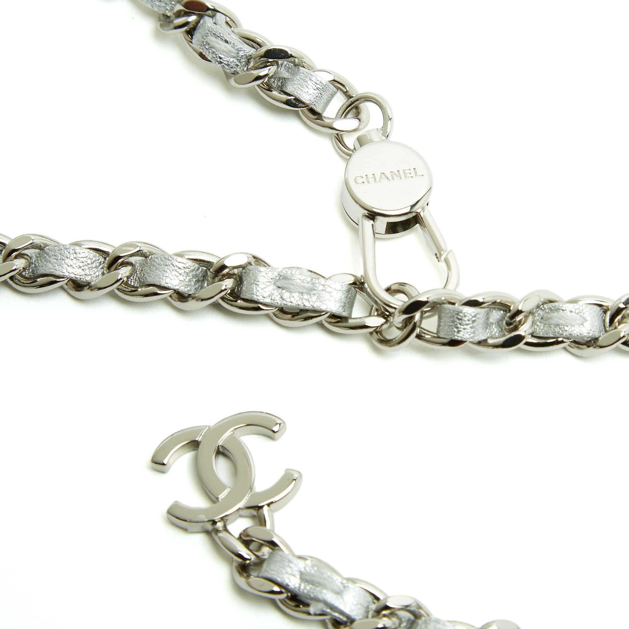 Chanel Sac Pochette Ceinture Classique Silver Star Leather Classic mini bag NIB en vente 1