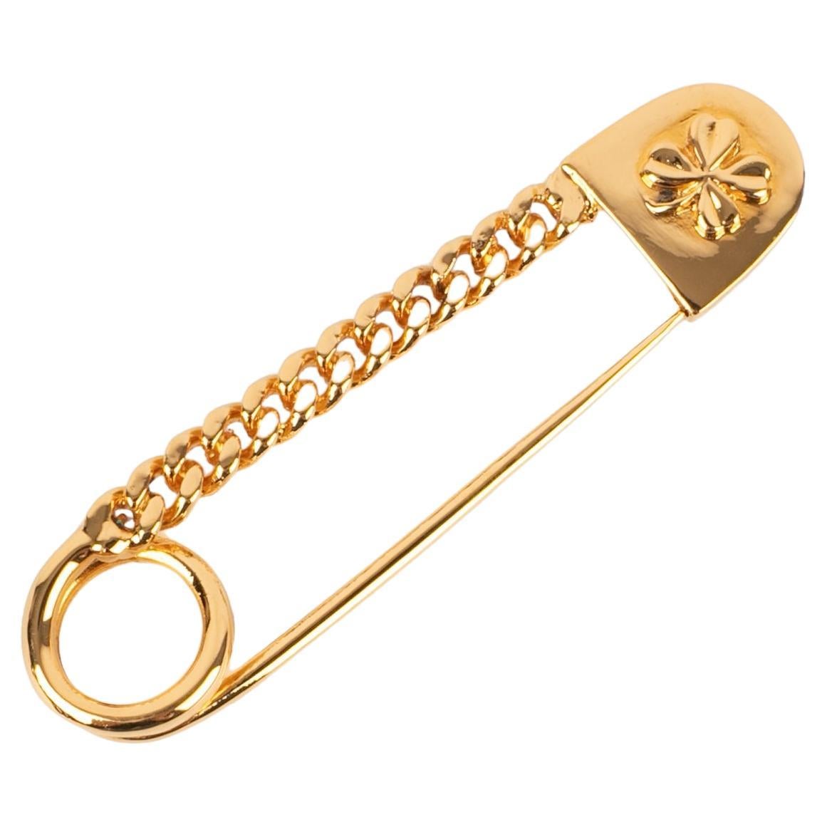 Chanel Brooch Pin - 206 For Sale on 1stDibs | chanel pin Chanel Brooch Pin - 206 For Sale on 1stDibs | chanel pin