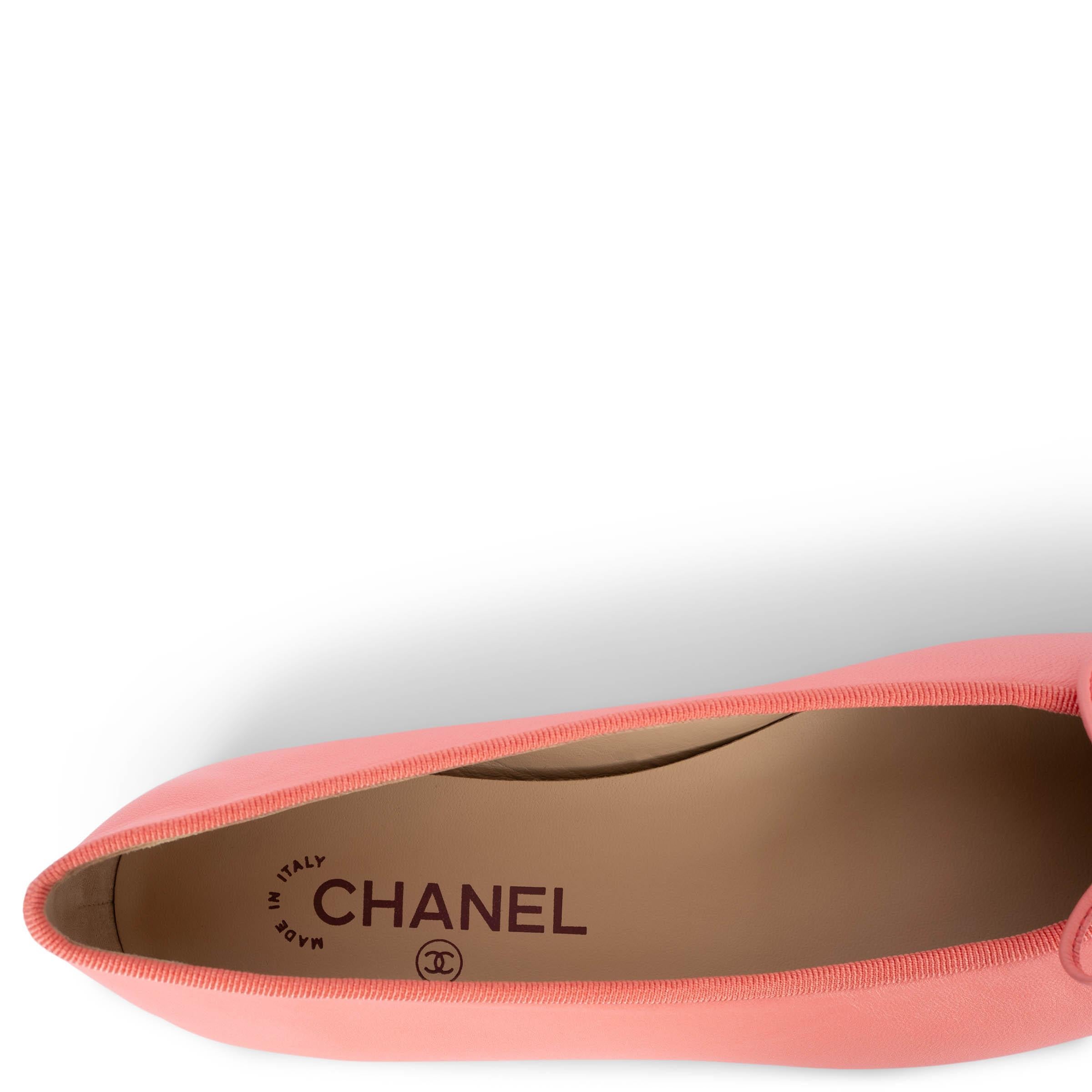 CHANEL salmon pink & gold leather CLASSIC Ballet Flats Shoes 38.5 fit 38 3