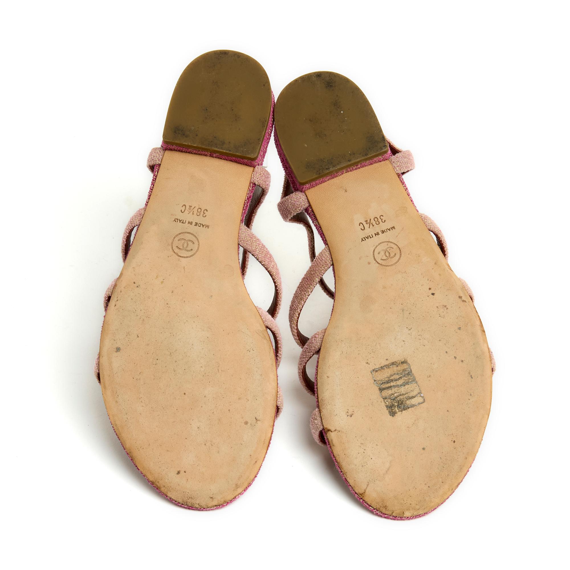 Chanel Sandales FR38 Pink Tweed Jewelled Flats Sandals US8 For Sale 2