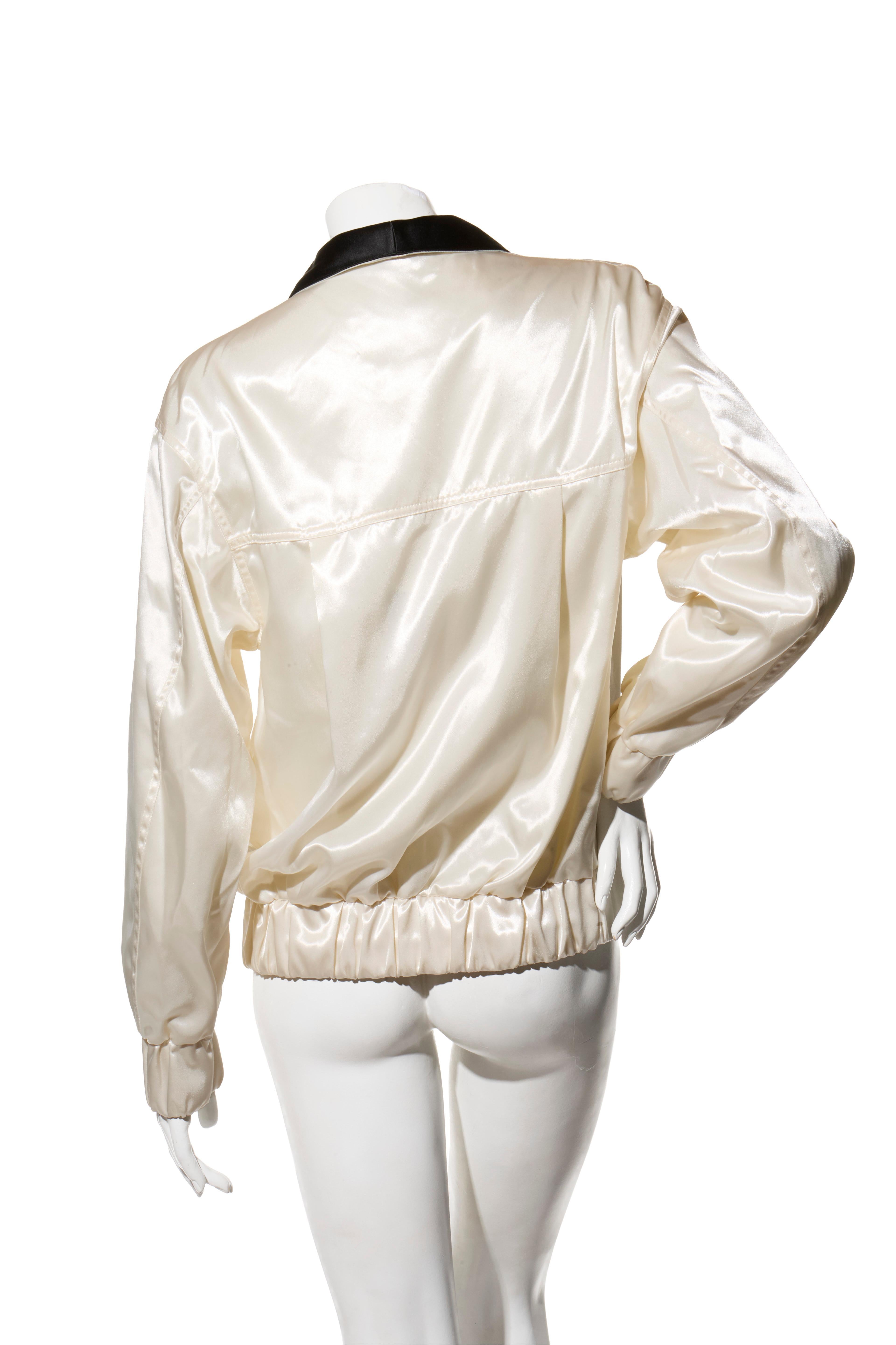 Chanel Satin Bomber Jacket Spring/Summer 2021 Ecru with Black Collar FR 34 NWT For Sale 3