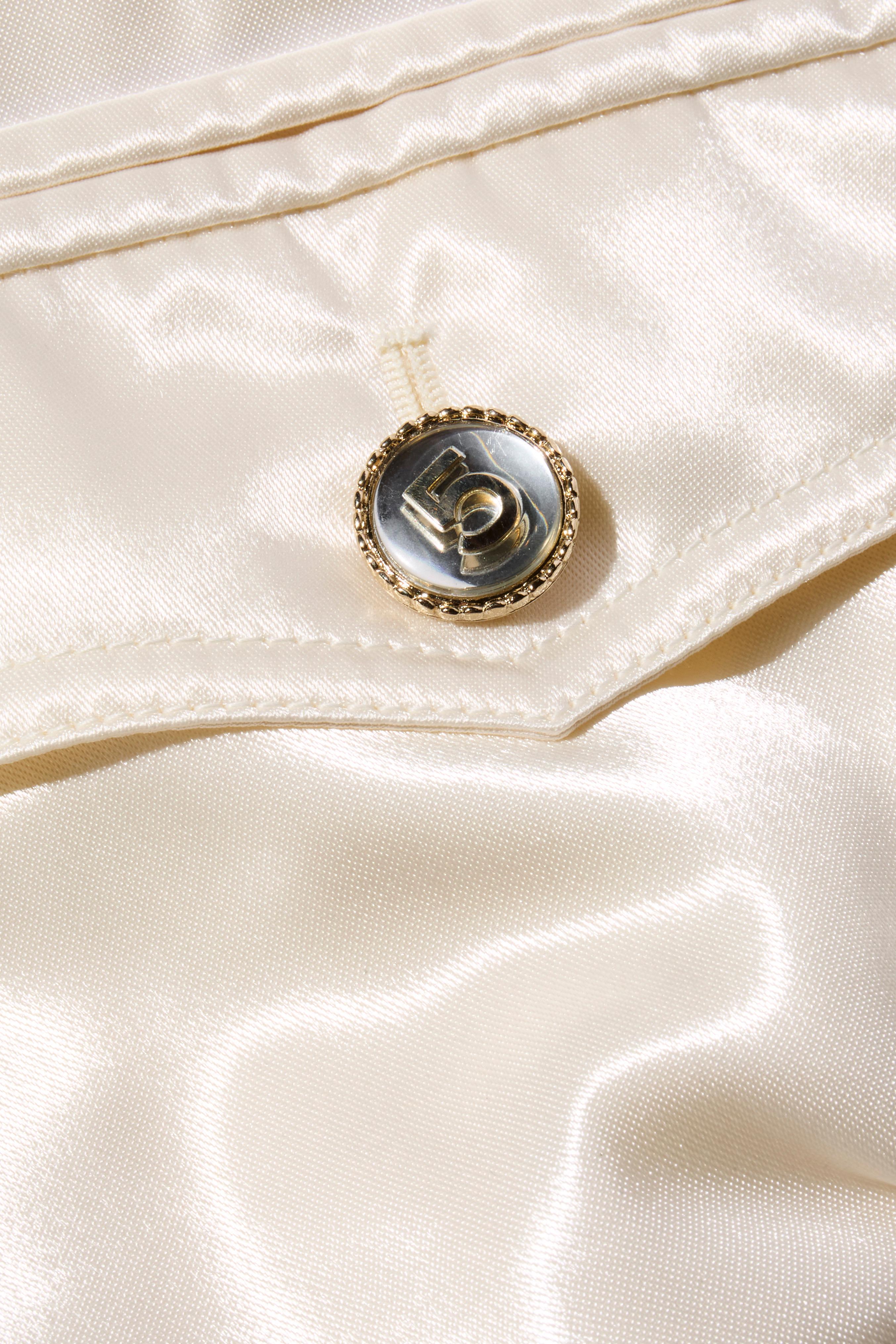 Chanel Satin Bomber Jacket Spring/Summer 2021 Ecru with Black Collar FR 34 NWT For Sale 4
