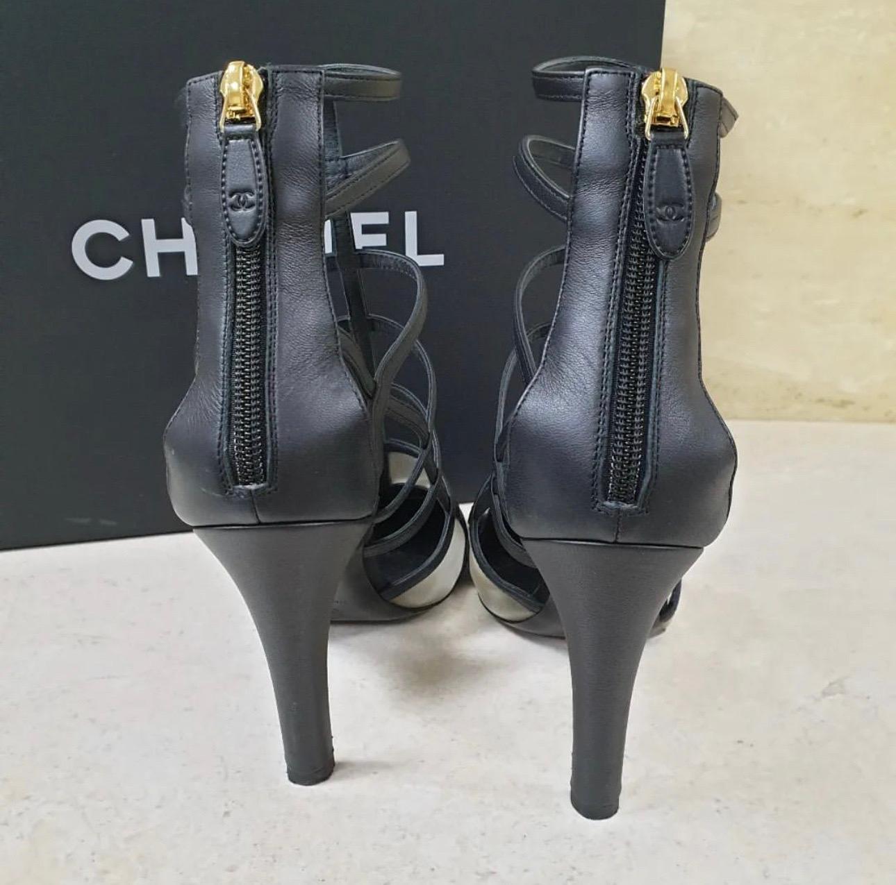 Chanel Satin CC logo Toes Leather Sandals For Sale 3