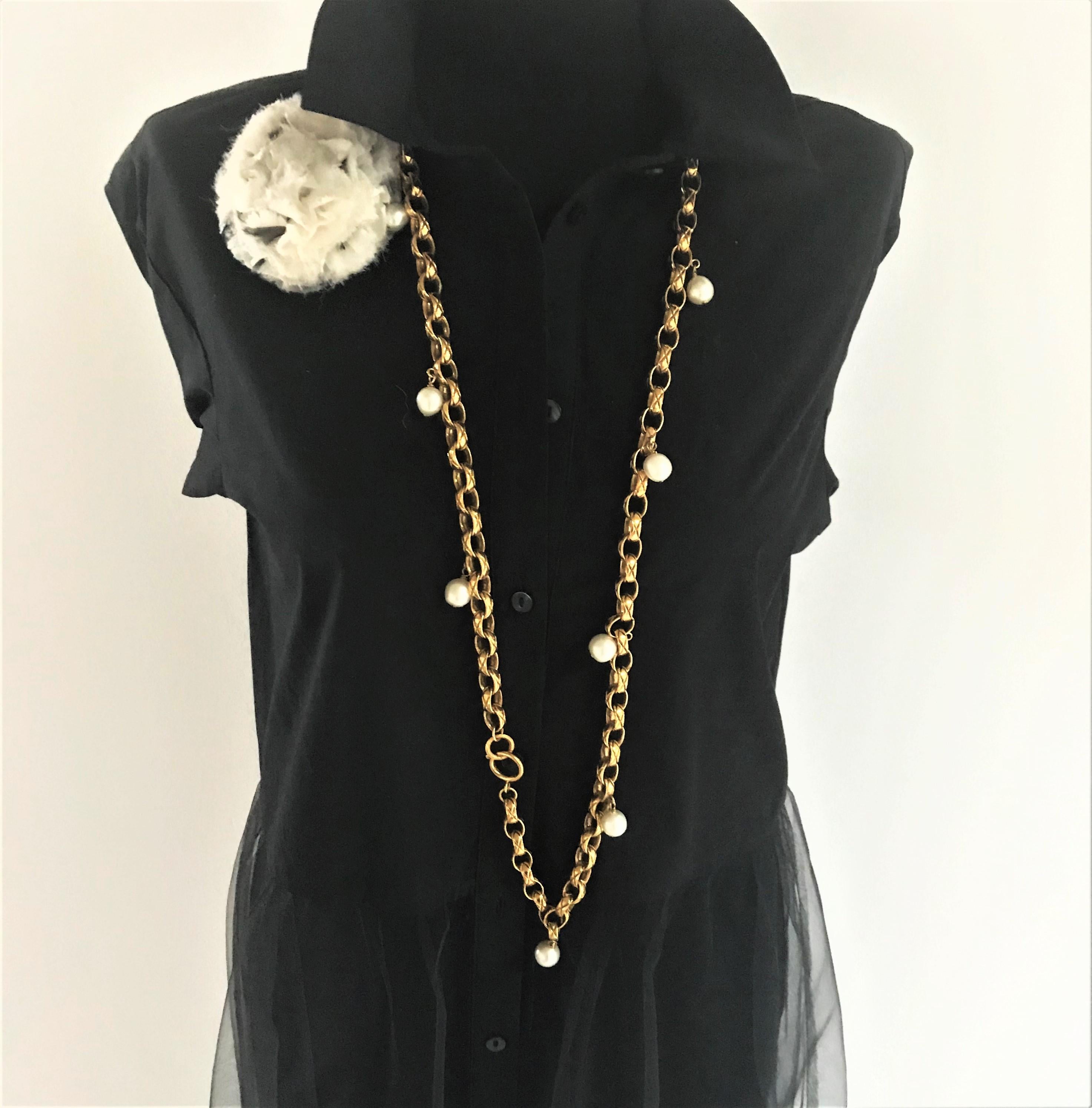CHANEL necklace by Robert Goossens with imitation pearls, gold plated 1985s 4