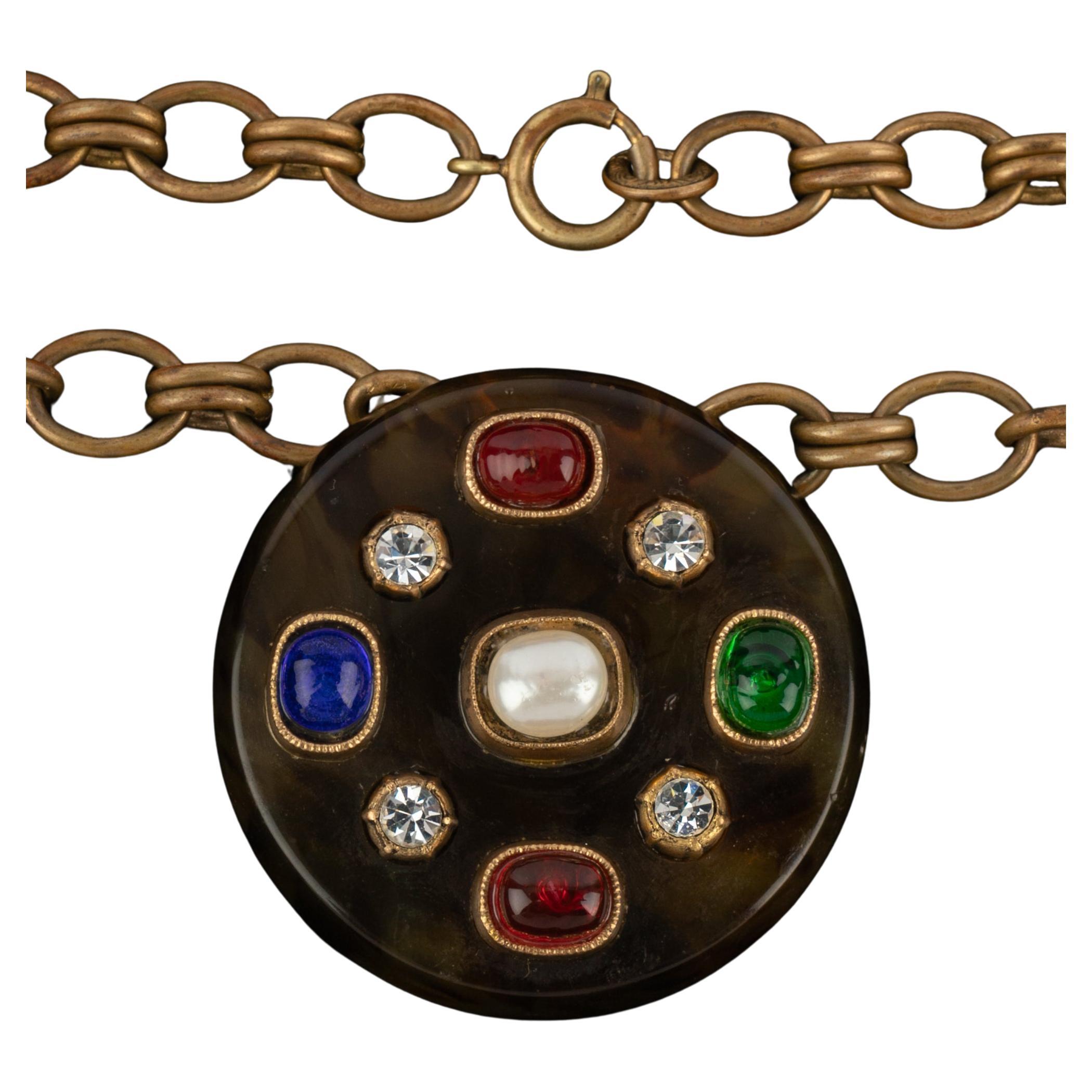 Collar sautoir de Chanel por Karl Lagerfeld 1985