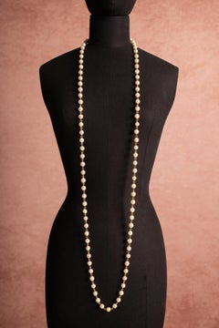 Chanel sautoir necklace by Karl Lagerfeld circa 1984