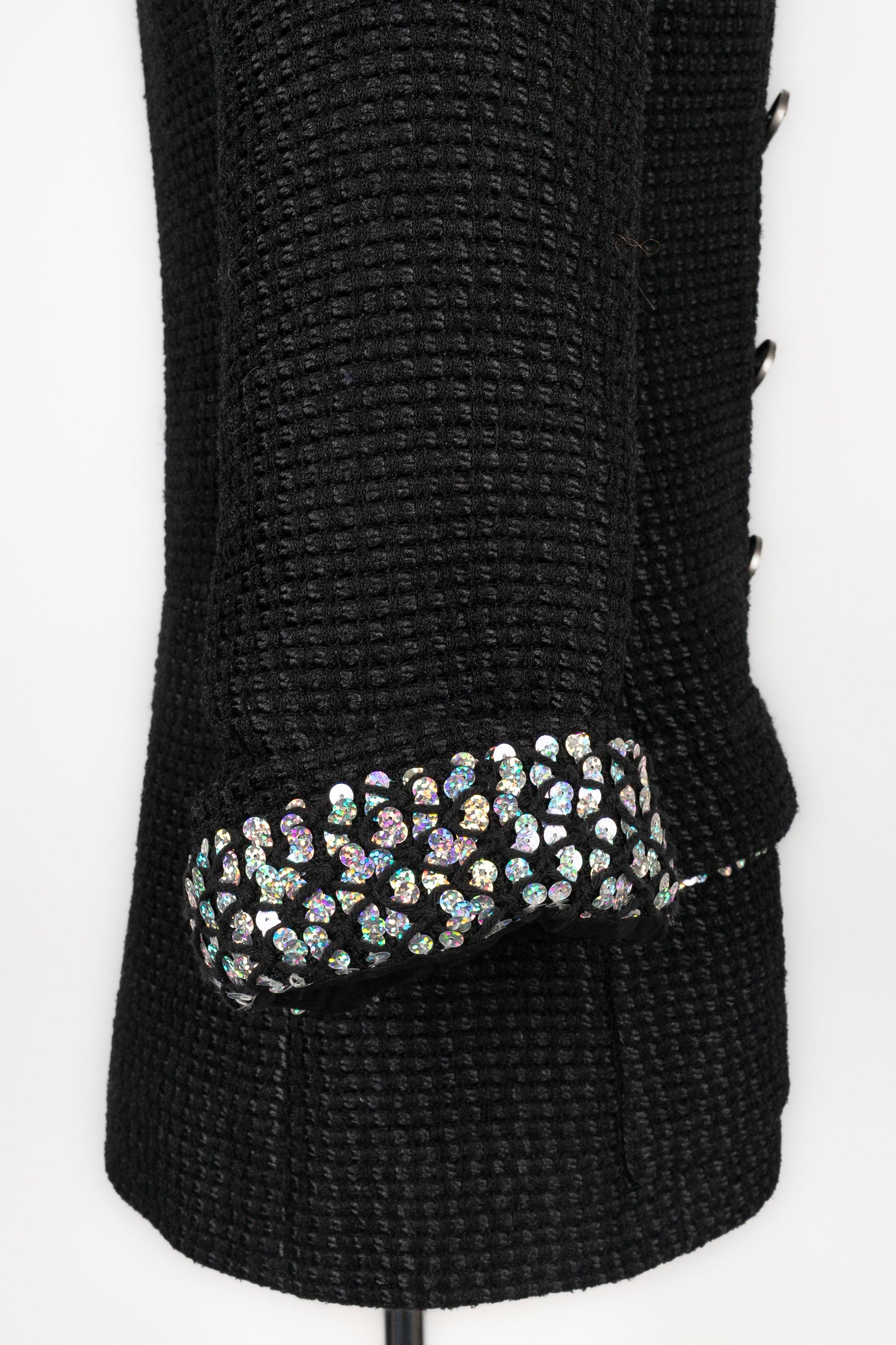 Giacca Chanel 'Scales' in tweed nero in vendita 4