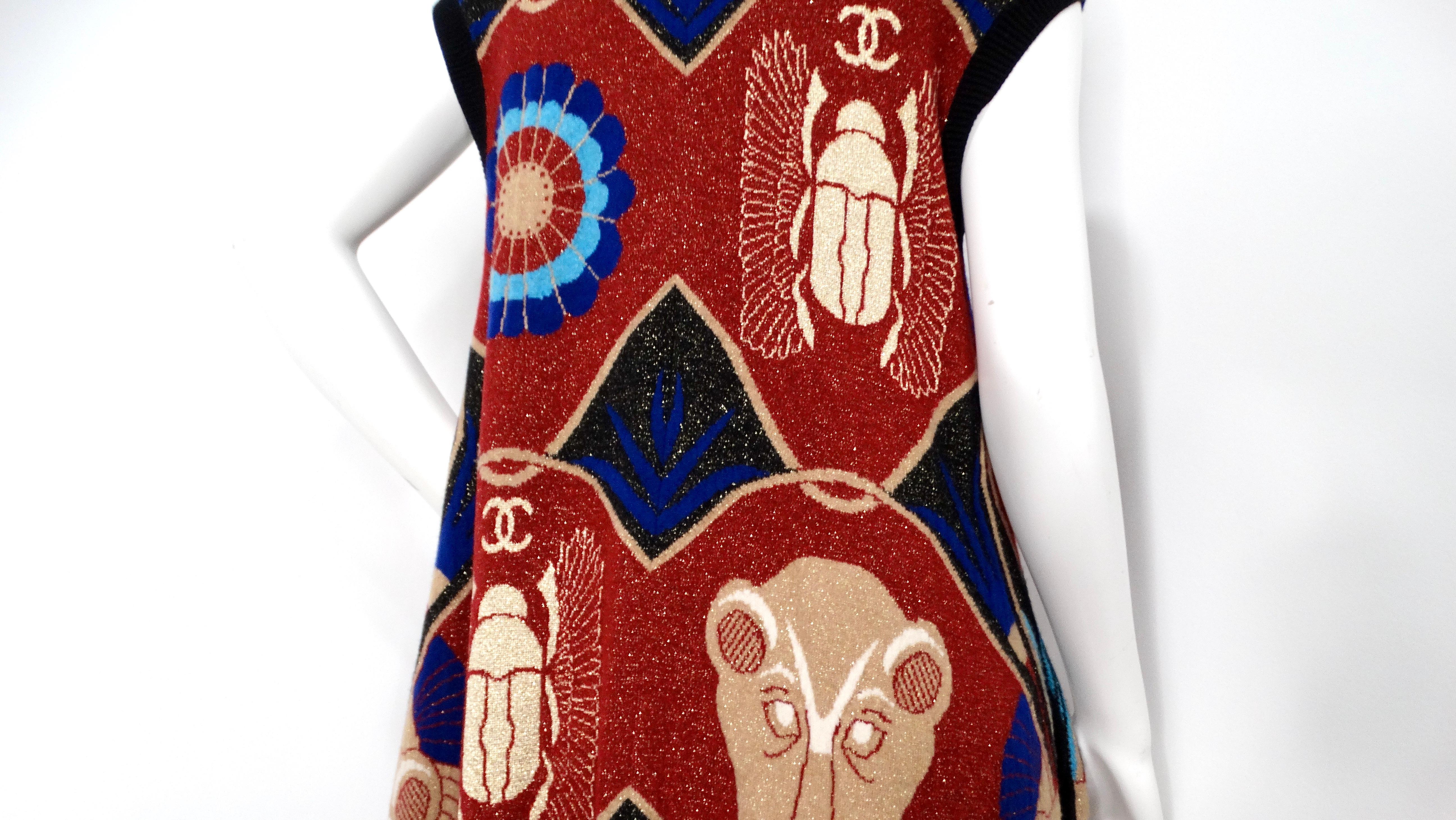 Chanel Gilet pull-over long en cachemire imprimé scarabée égyptien Runway 2019 en vente 5