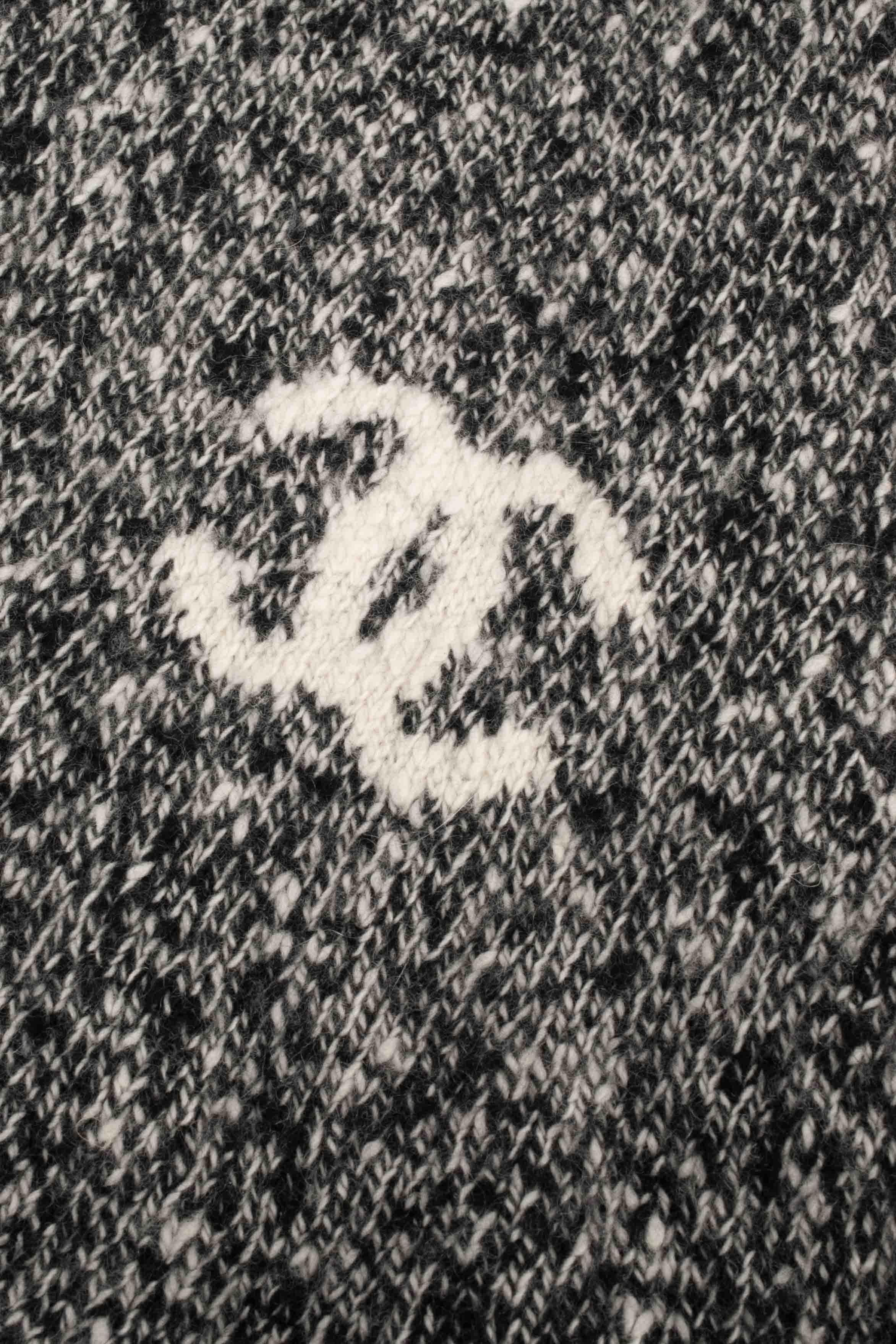Women's Chanel scarf 2005 For Sale