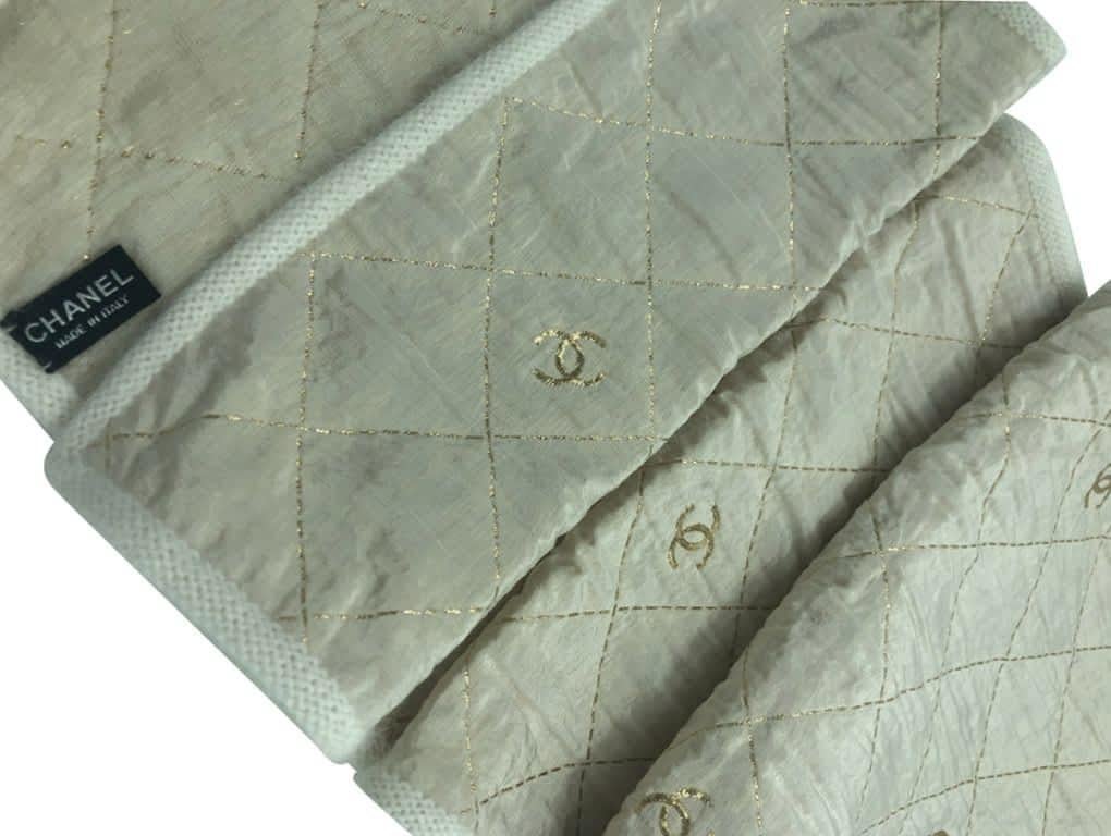 CHANEL Scarf - Cream Silk Gold Thread - New condition In New Condition For Sale In London, GB