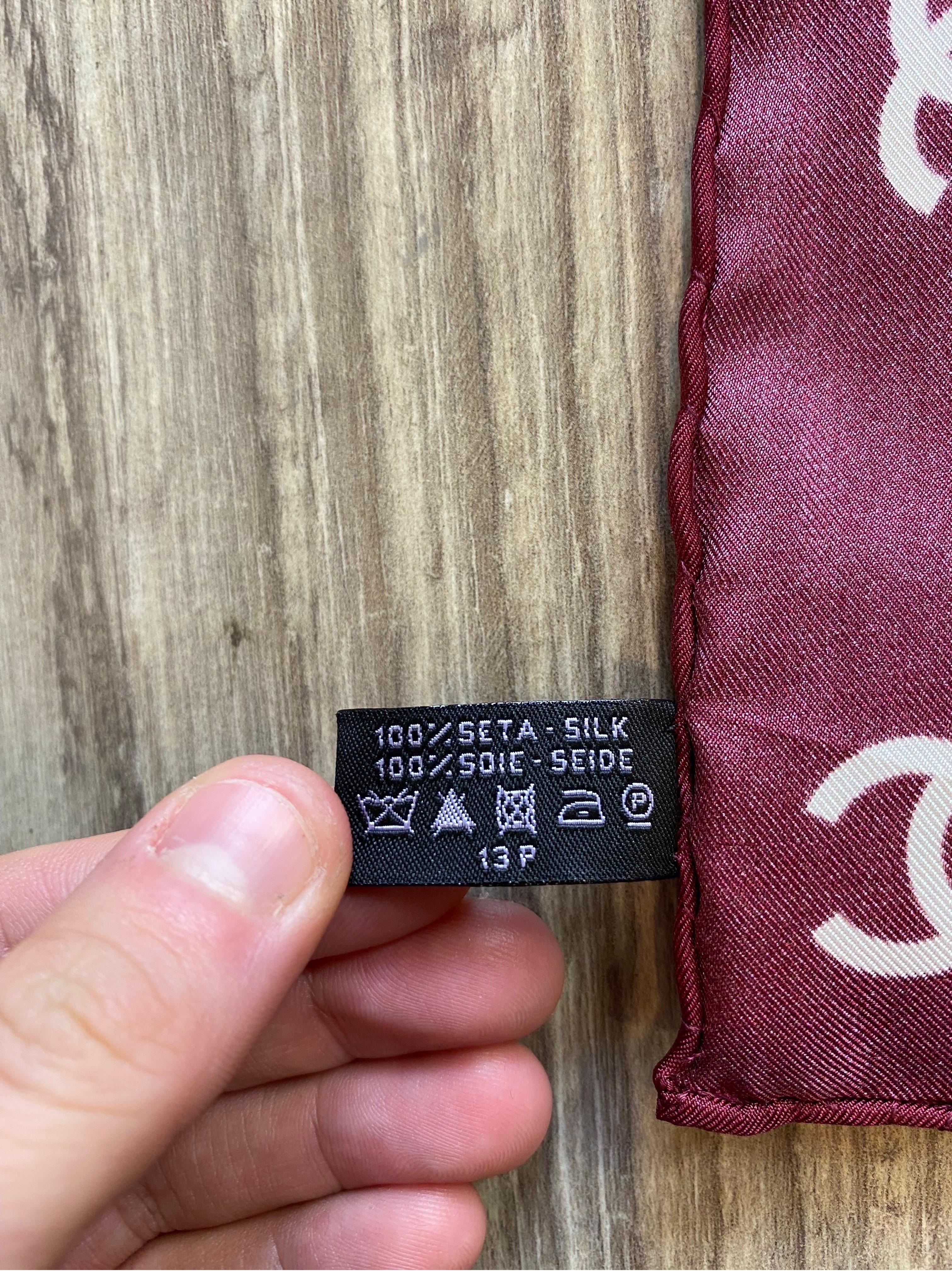 Chanel scarf foulard carrè bordeaux 1