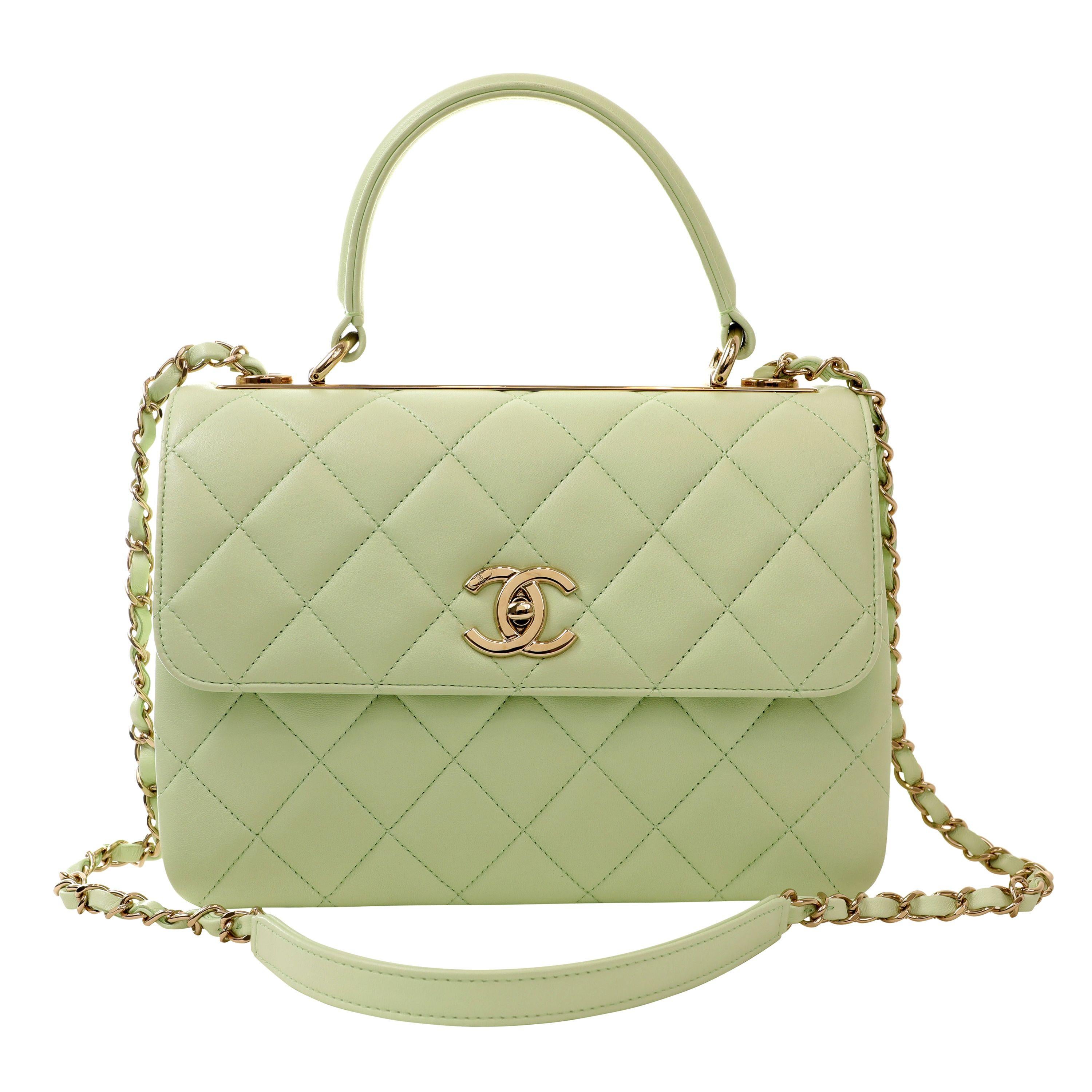 Chanel Seafoam Green Lambskin Coco Handle Flap Bag with Gold Hardware In Good Condition In Palm Beach, FL