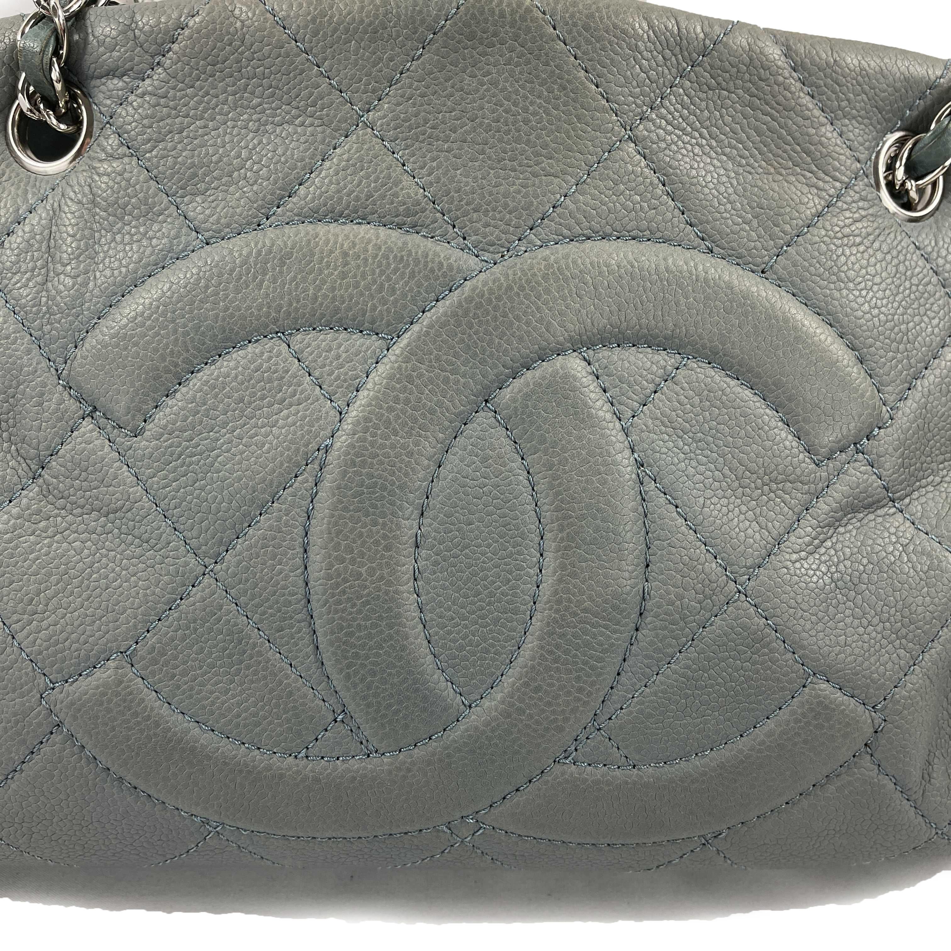 CHANEL  Seafoam / Silver CC Caviar Medium Leather Shopping Tote / Shoulder Bag For Sale 5