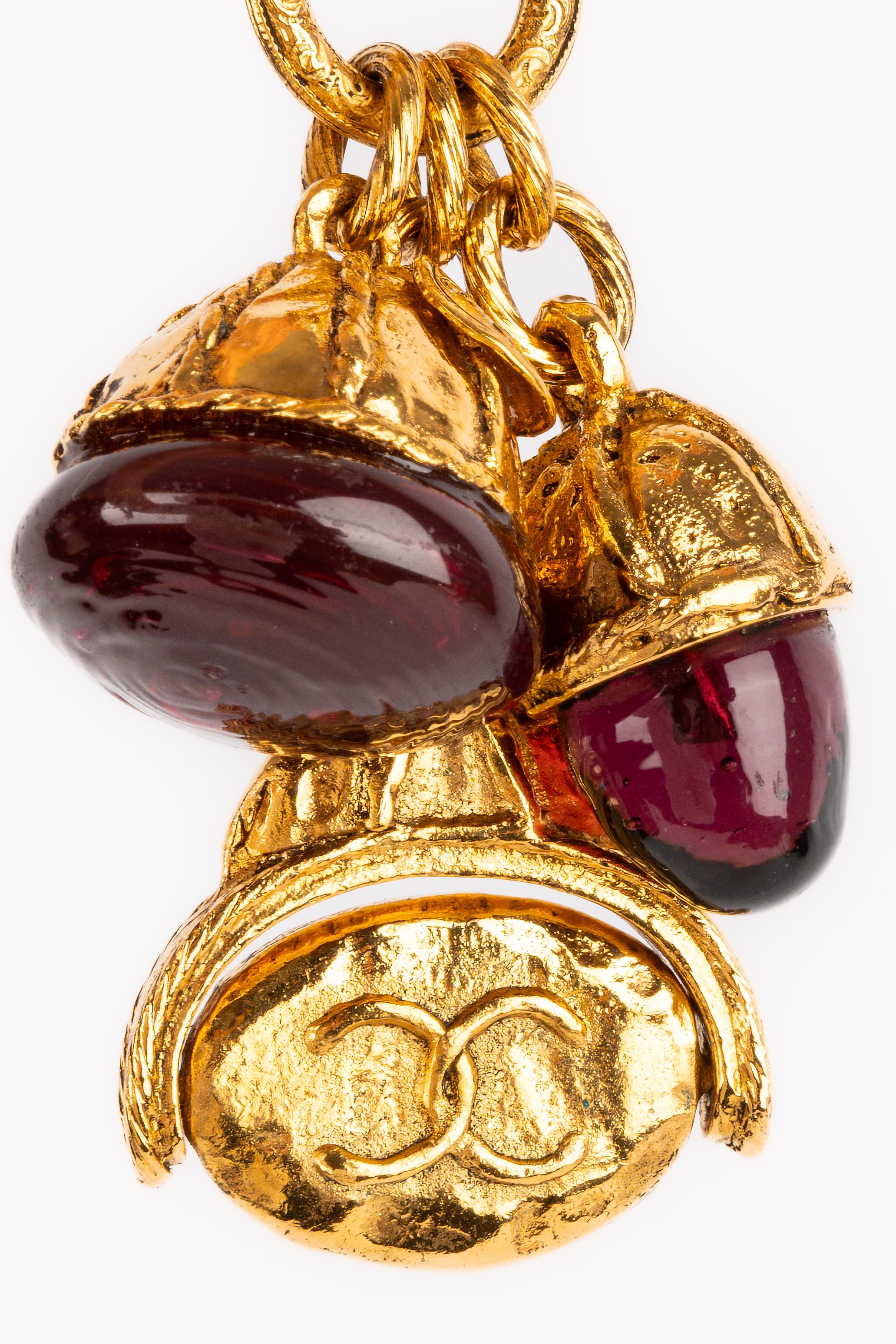 Bracciale con sigillo Chanel anni '90 in vendita 1