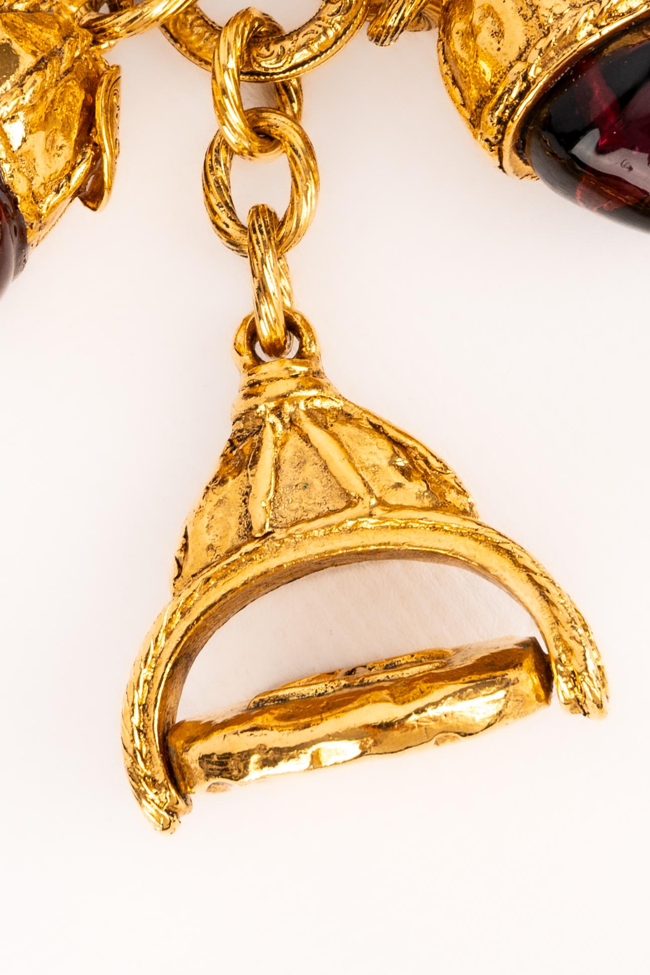Bracciale con sigillo Chanel anni '90 in vendita 5