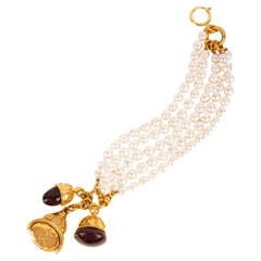 Vintage Chanel seal bracelet 1990s