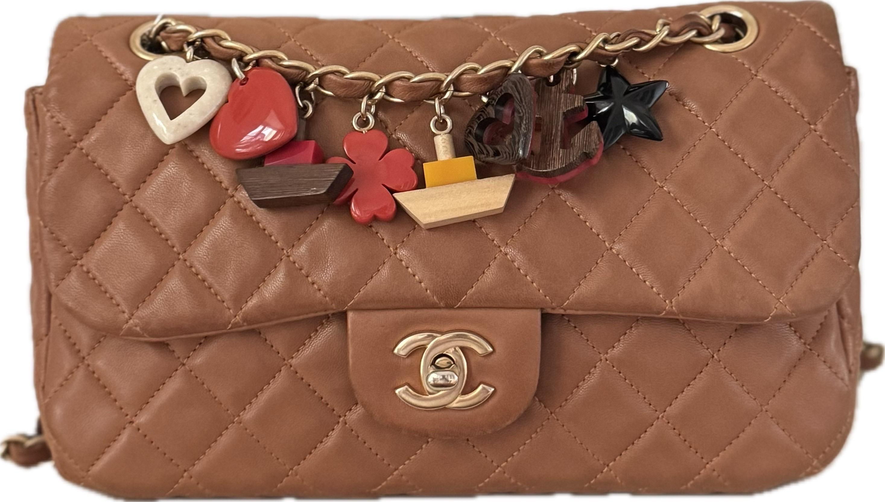 Chanel Seasonal Flap Medium Caramel Tan Brown Leather Valentine Marine Charms For Sale 8