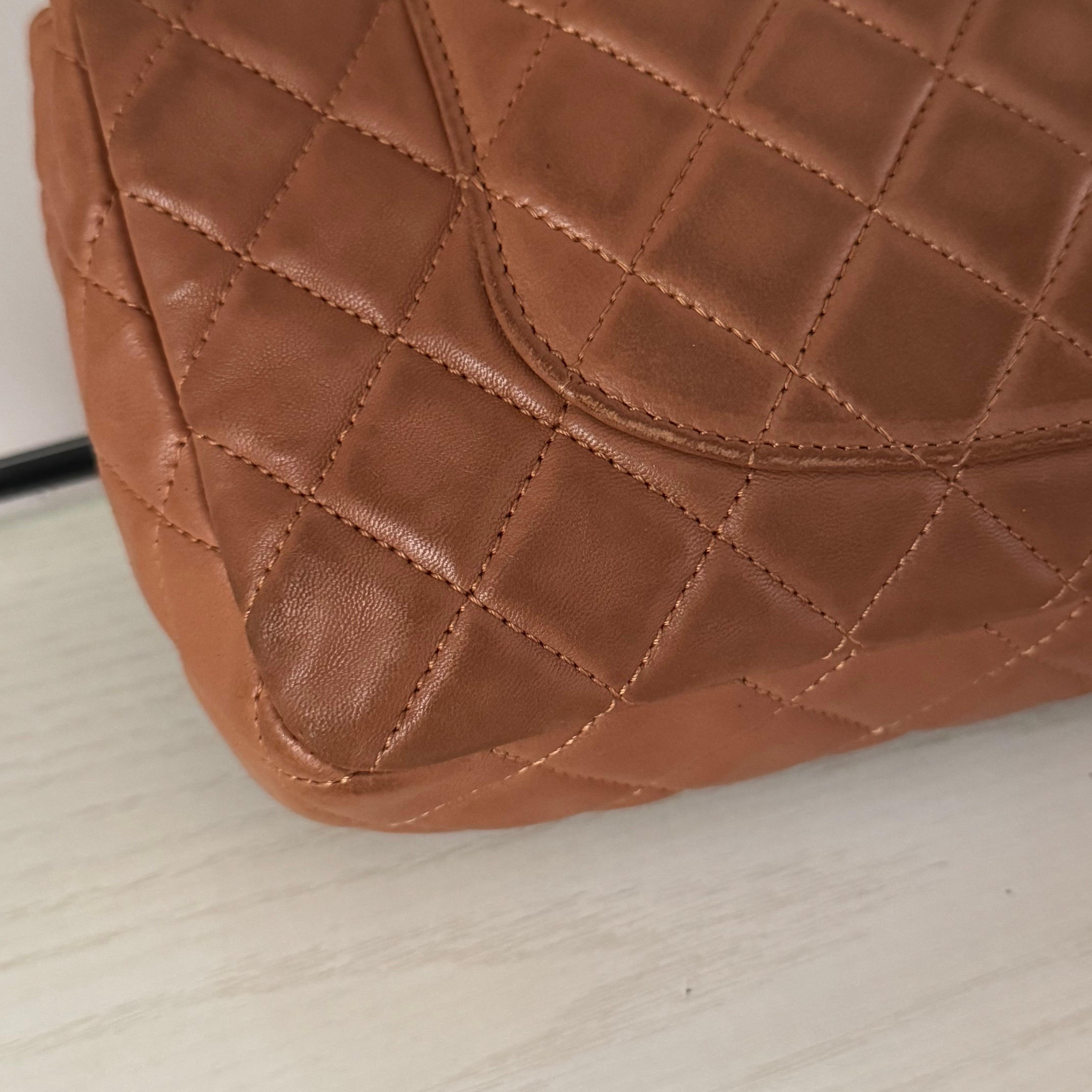 Chanel Seasonal Flap Medium Caramel Tan Brown Leather Valentine Marine Charms For Sale 15