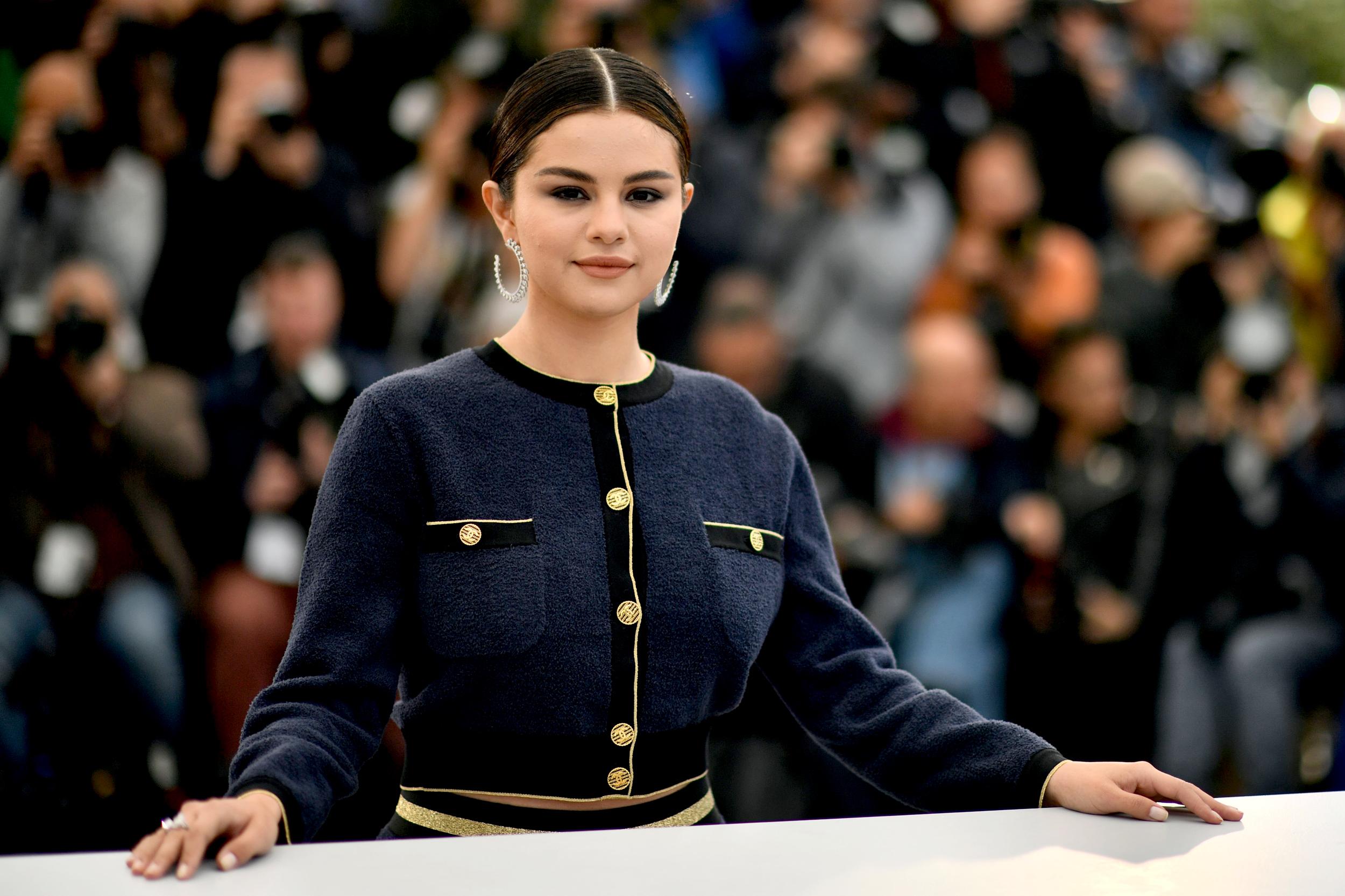 Veste La Pausa de Chanel style Selena Gomez Unisexe en vente