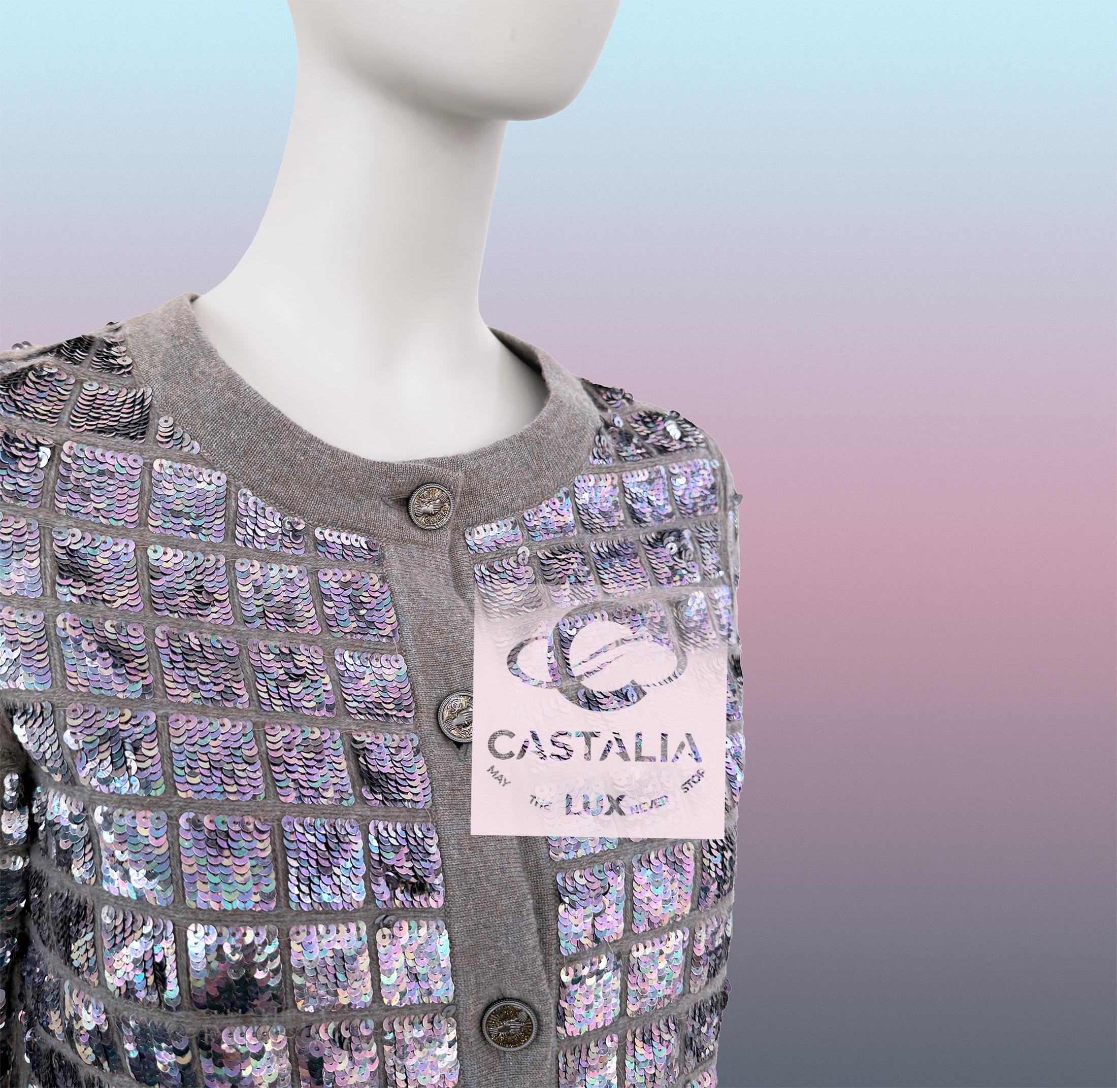 Chanel Pailletten-Strickjacke mit CC Handshake-Knöpfen 46 FR im Angebot 4