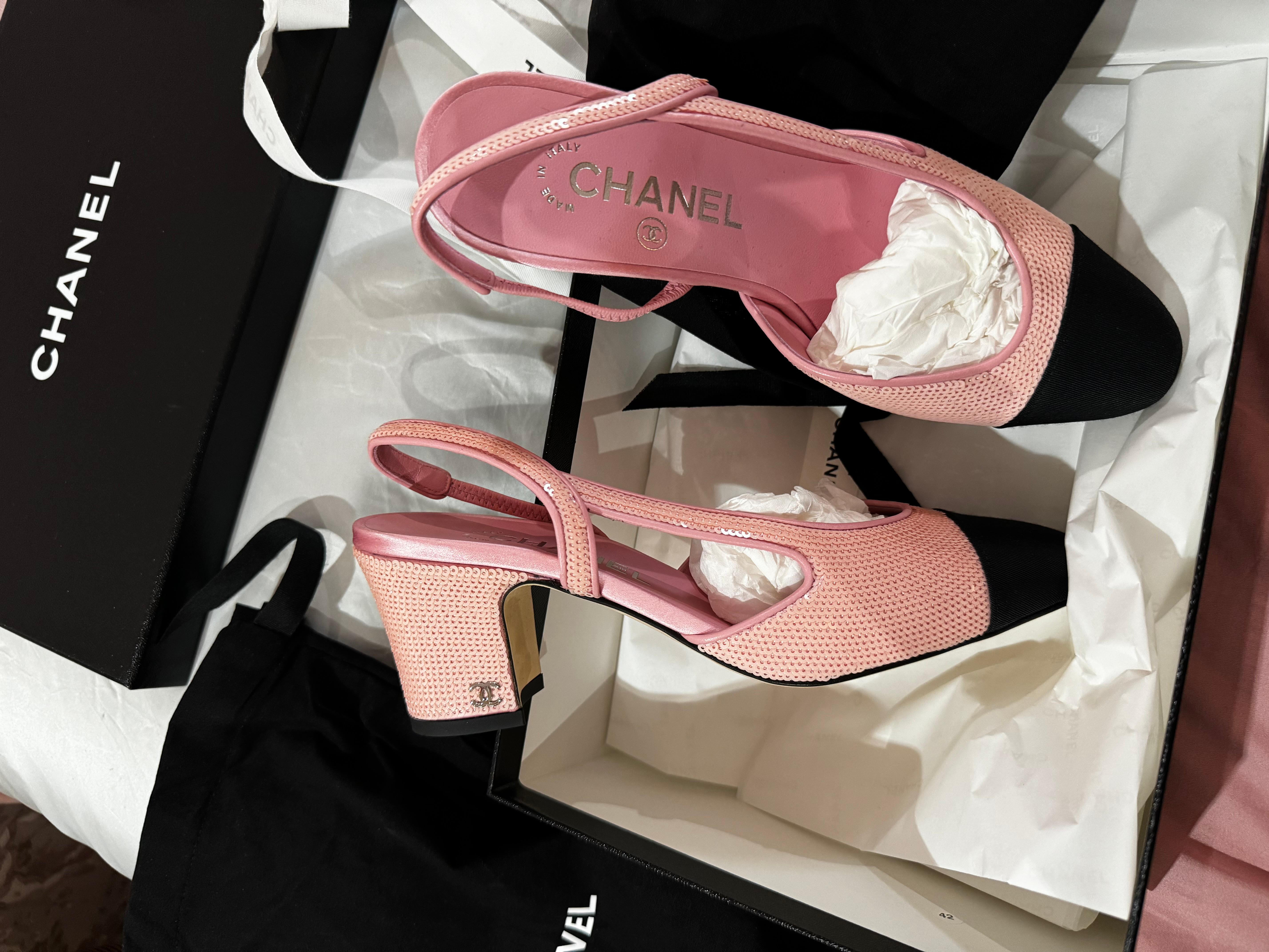 Brown Chanel sequin slingback For Sale