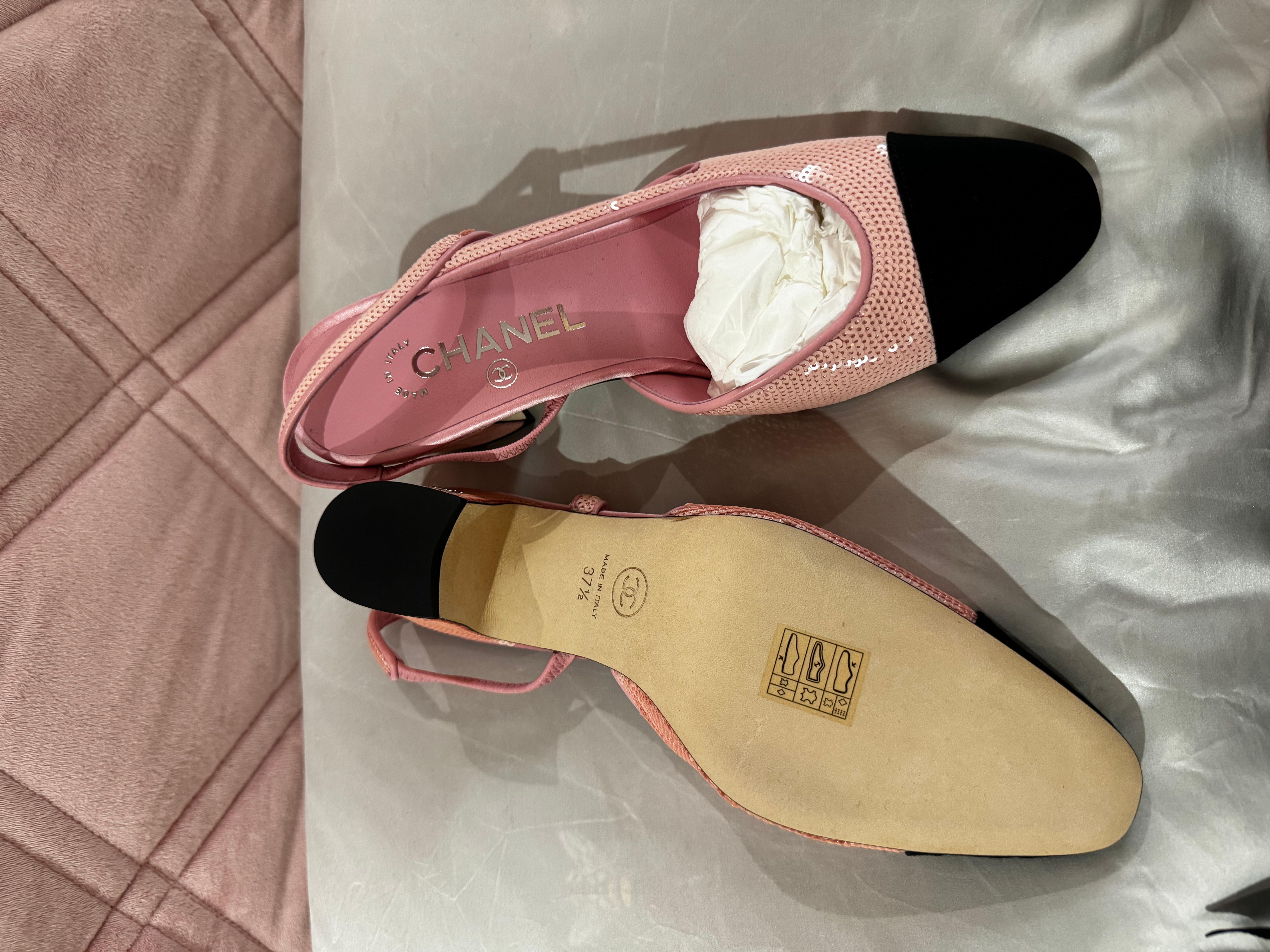 Women's or Men's Chanel sequin slingback For Sale