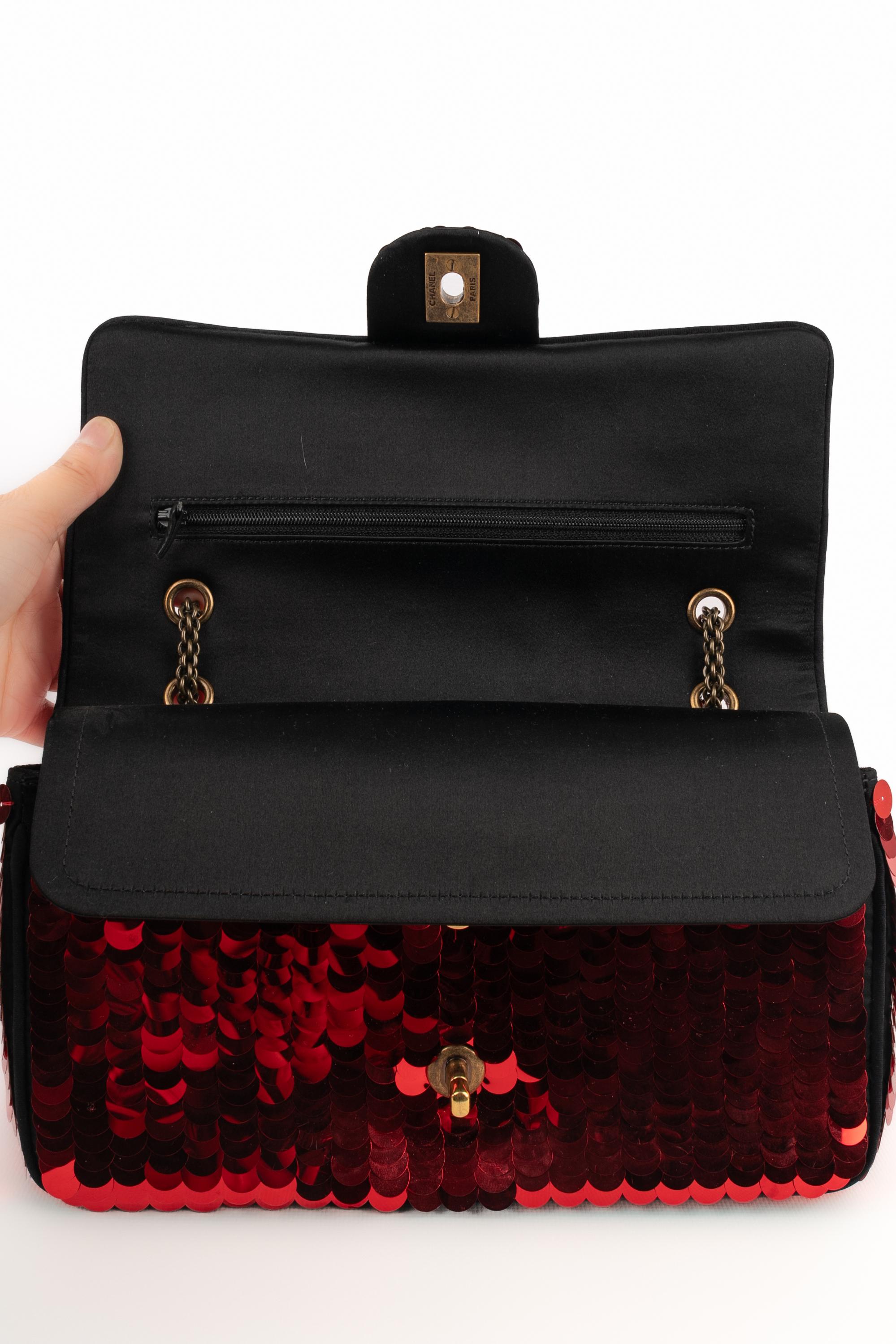 Chanel sequined bag 2009 For Sale 8
