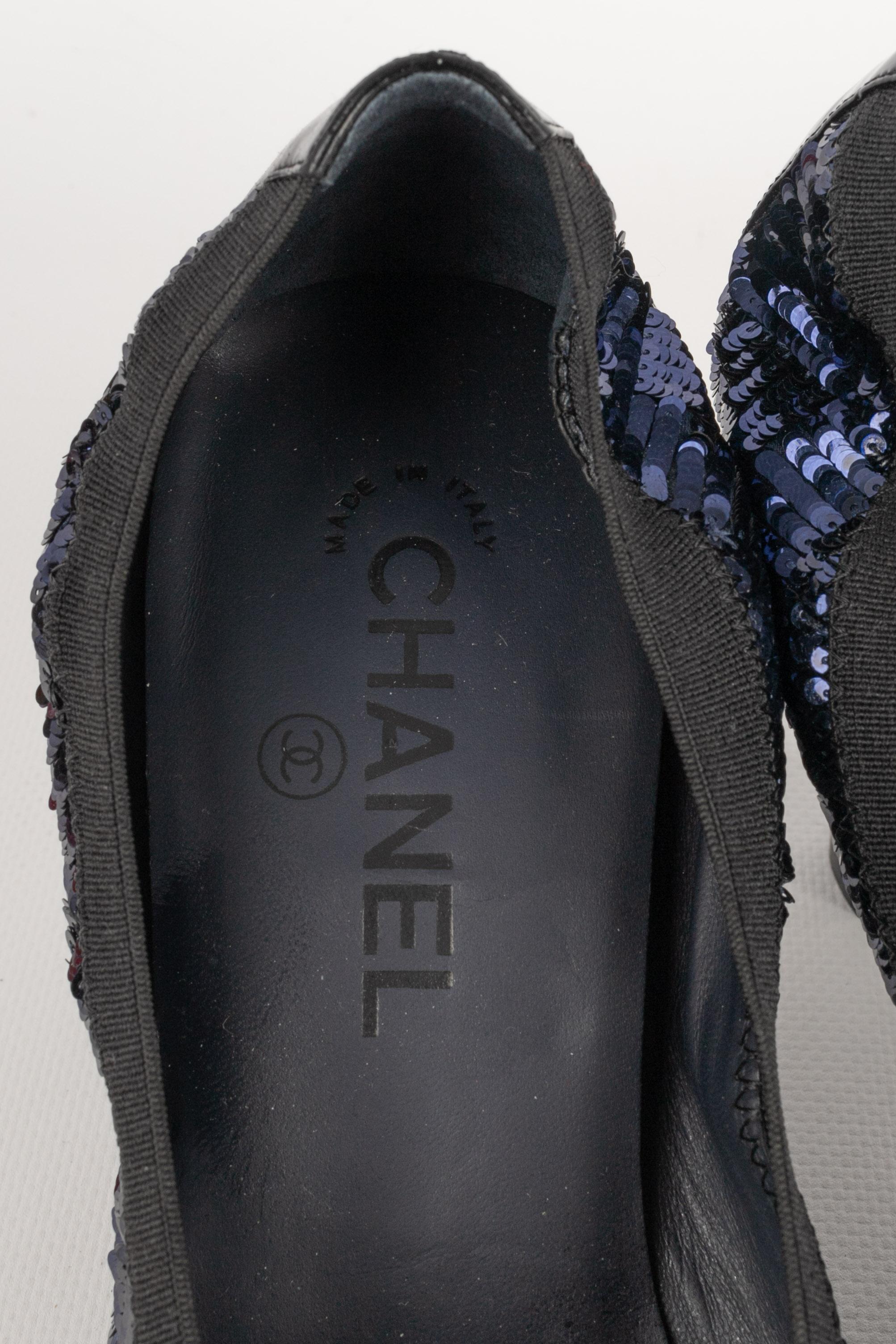 Chanel paillettenbesetzte Pumps im Angebot 2