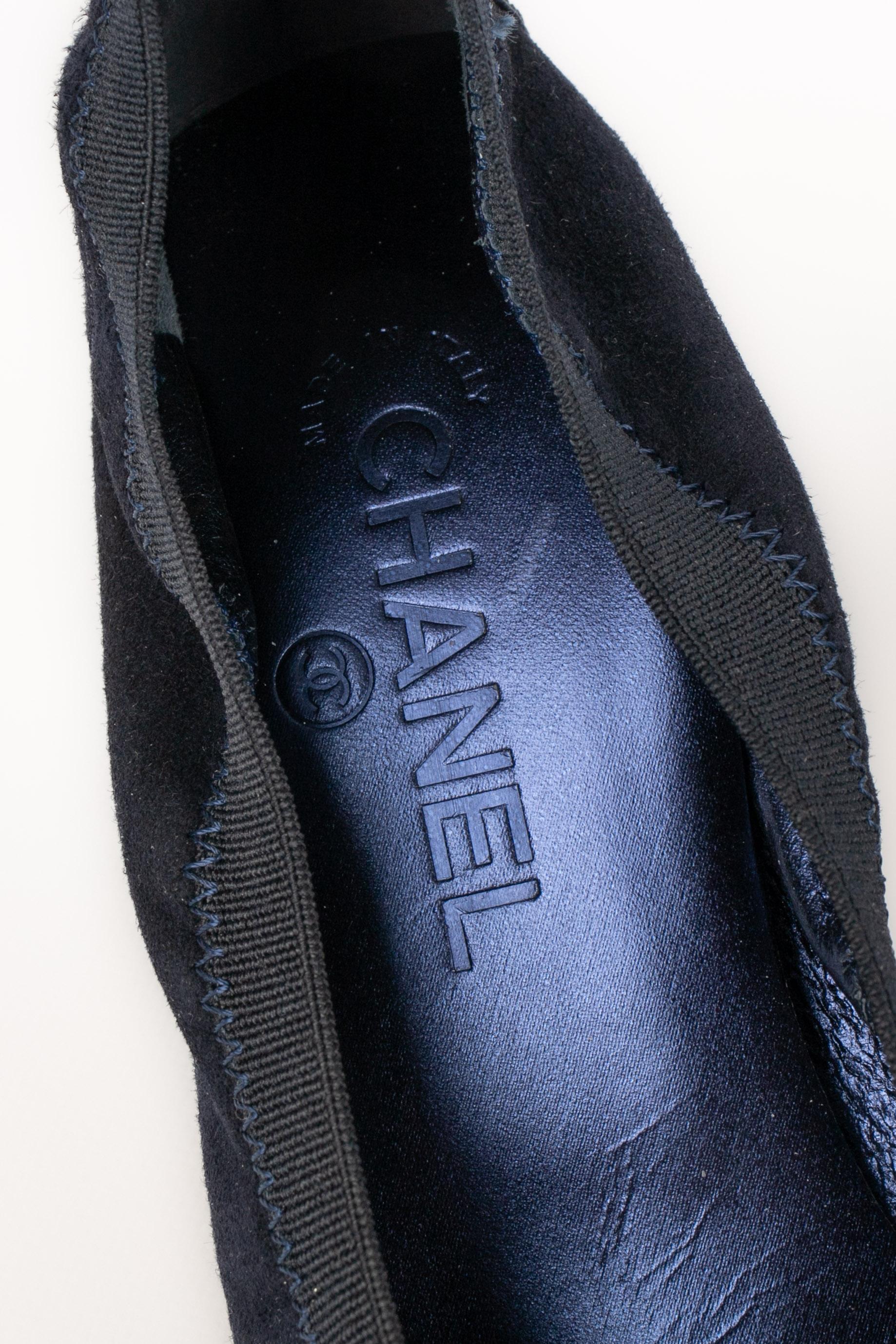 Chanel sequined pumps For Sale 2