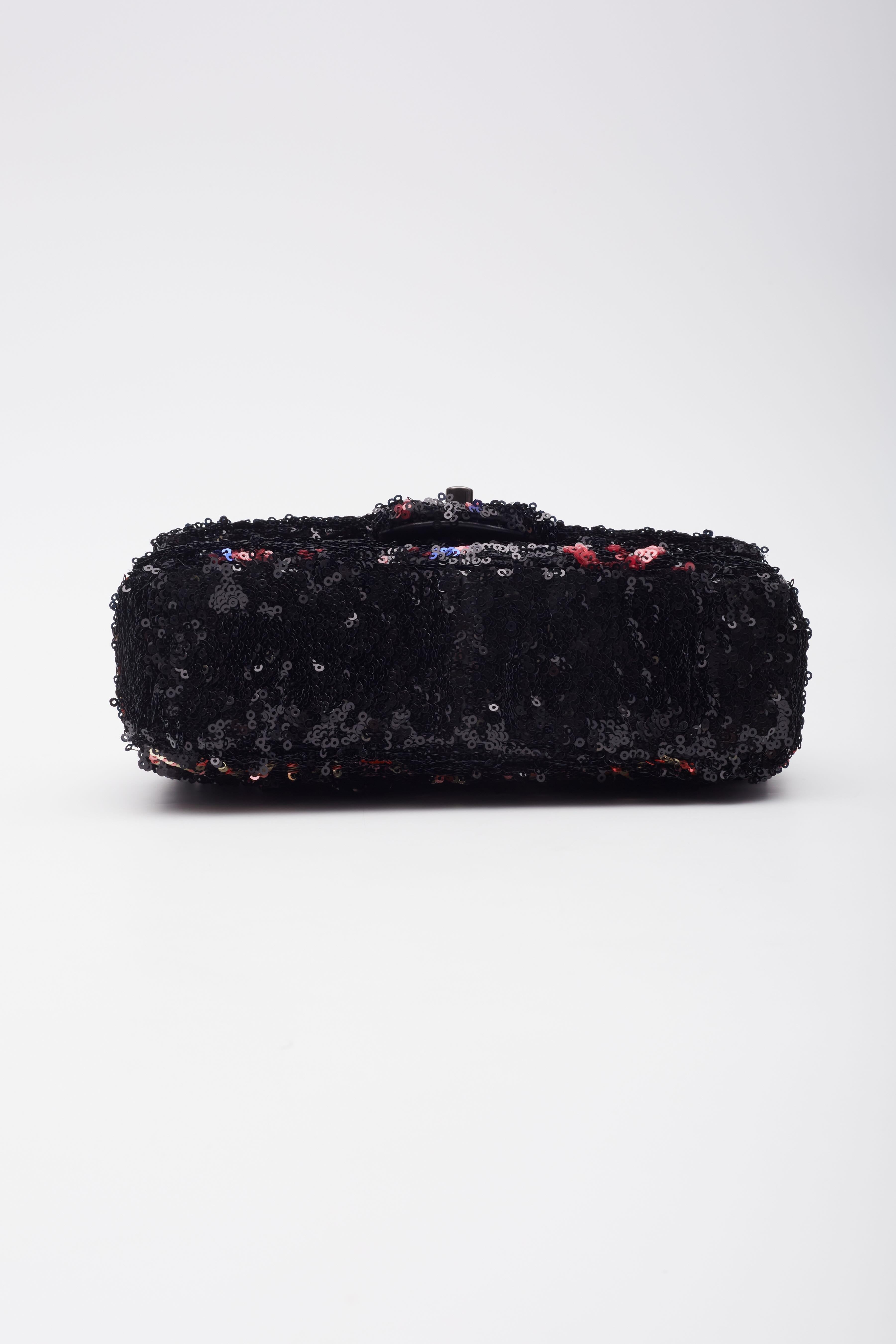 Chanel Sequins Logo CC Single Flap Bag Black Multicolor For Sale 2